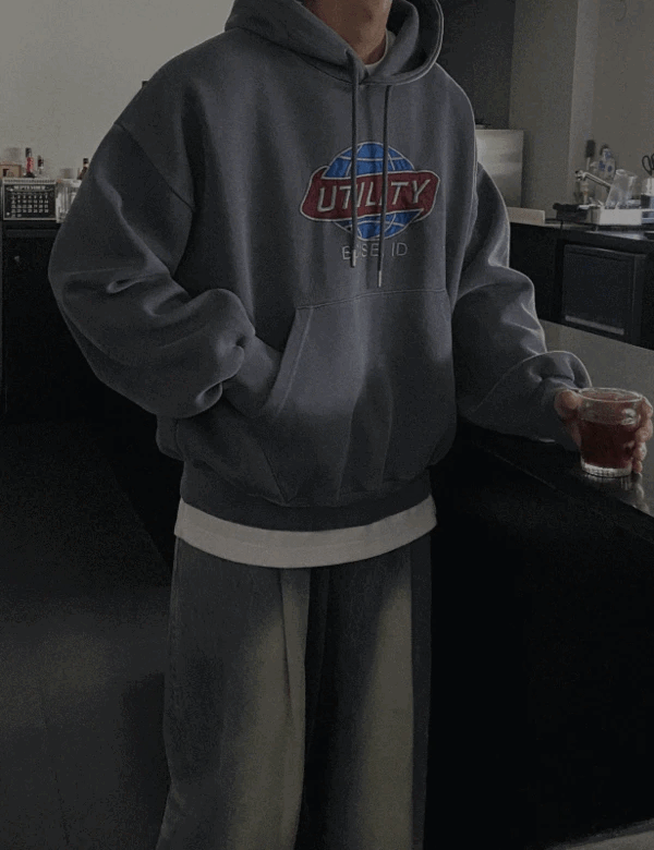 UTILITY刺繡顏料連帽衫帽T