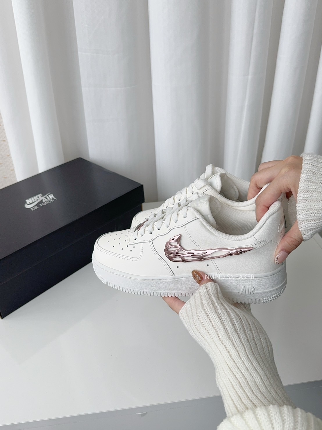 <快速出貨> NIKE AIR FORCE 1"Molten Swoosh" 液態玫瑰金