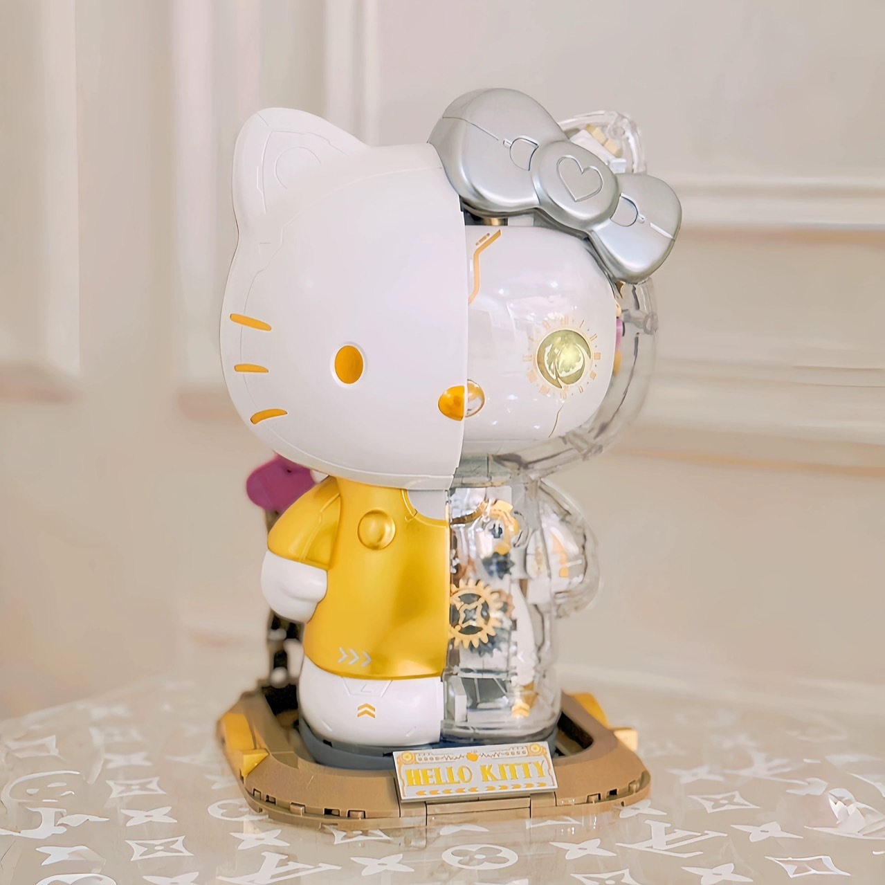 三麗鷗 HELLO KITTY 50週年限定 珍珠白金 半機械大體 TC2045