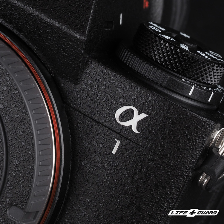 LIFE+GUARD 貼膜觀展示圖，獨特砂紋塗層風格