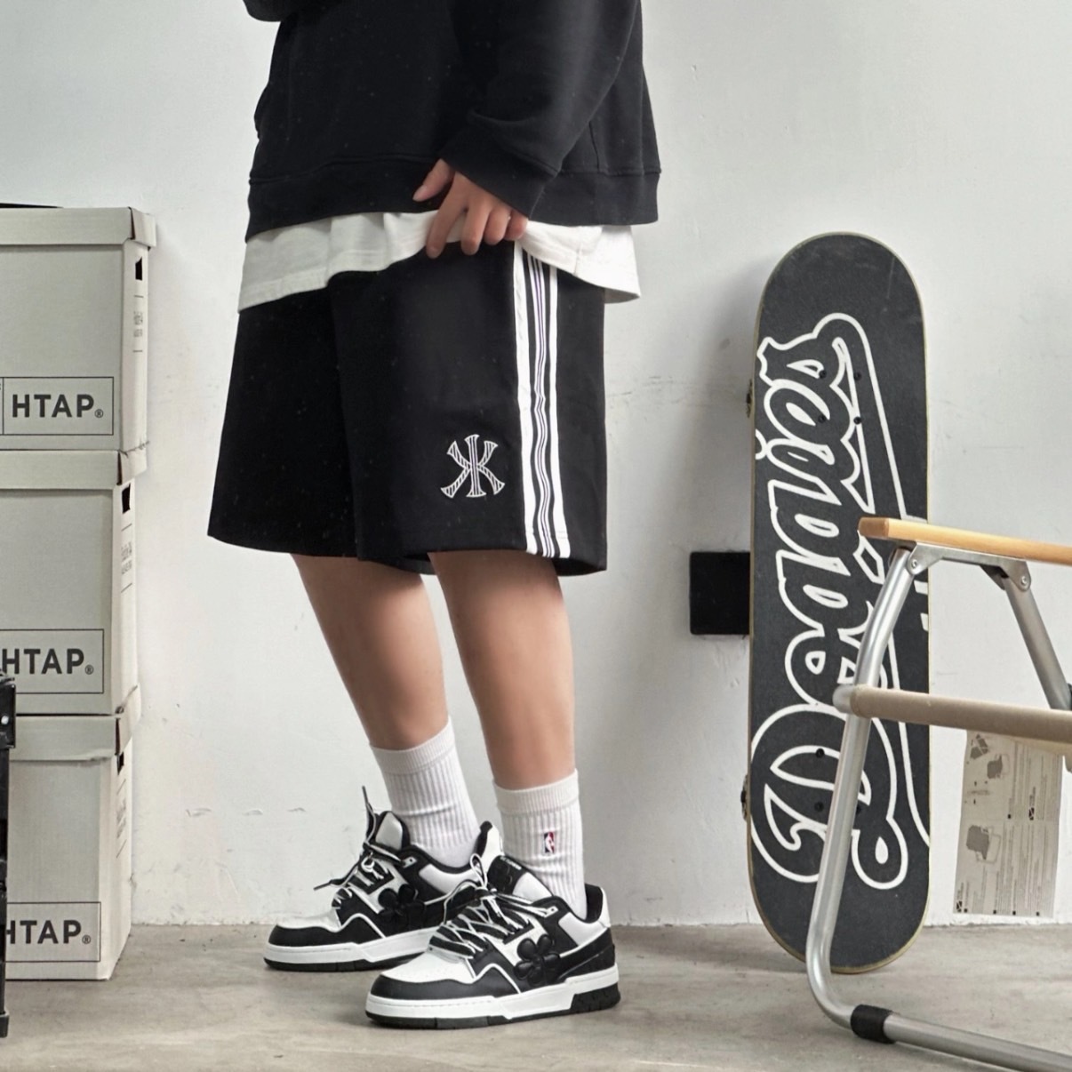 WE FLOWER 聯名小花鞋  黑白熊貓 男女同款