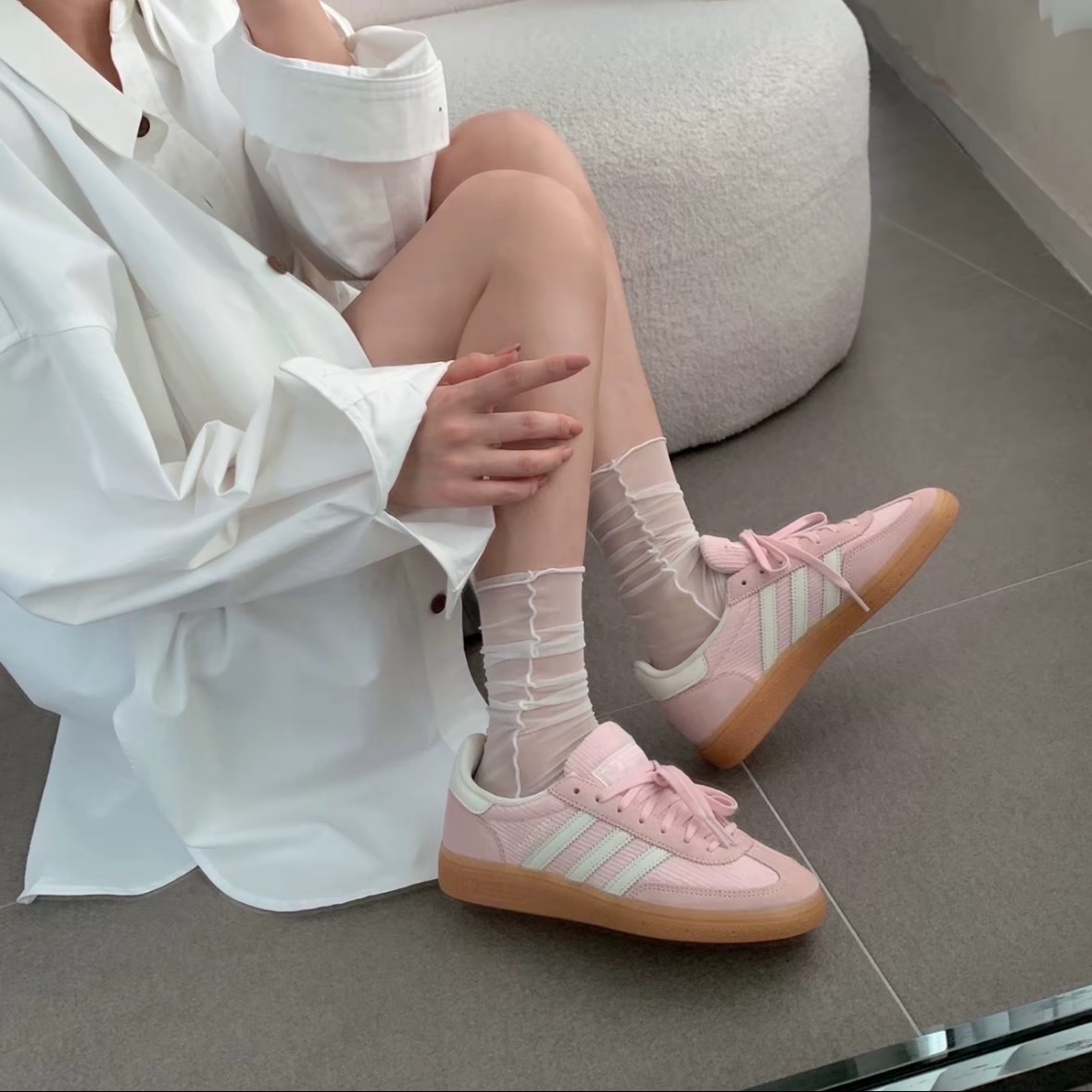 Adidas  Handball Spezial 燈芯絨蝴蝶結