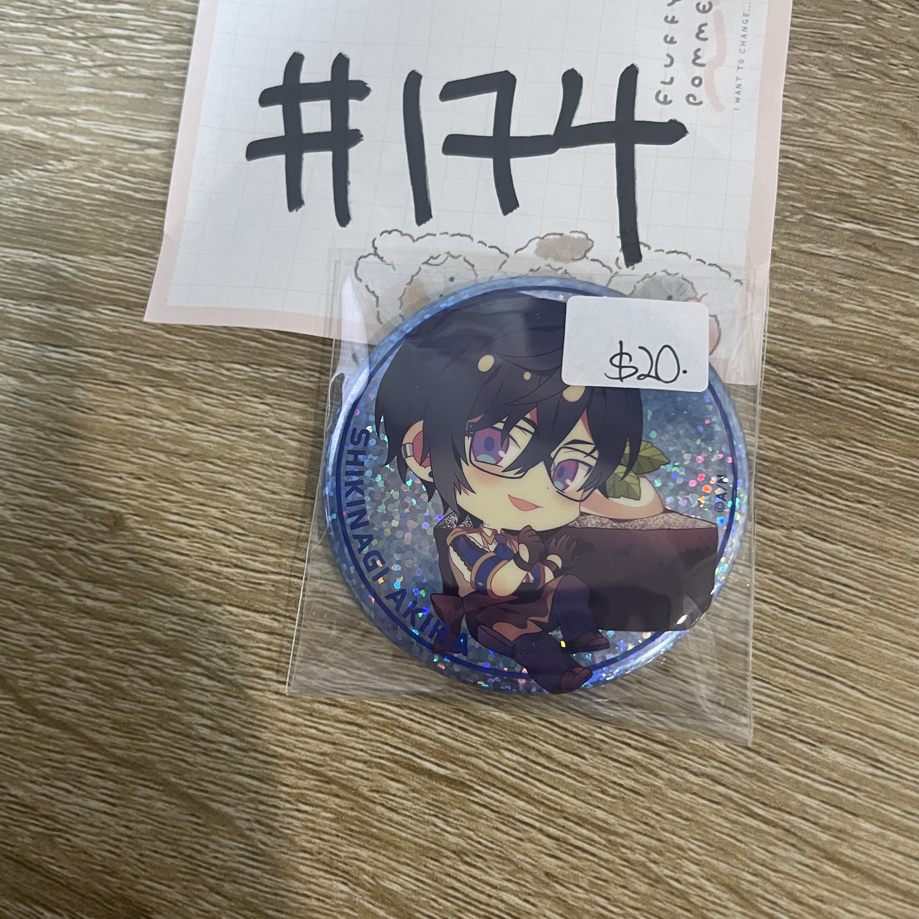 彩虹社 AKIRA 襟章#174