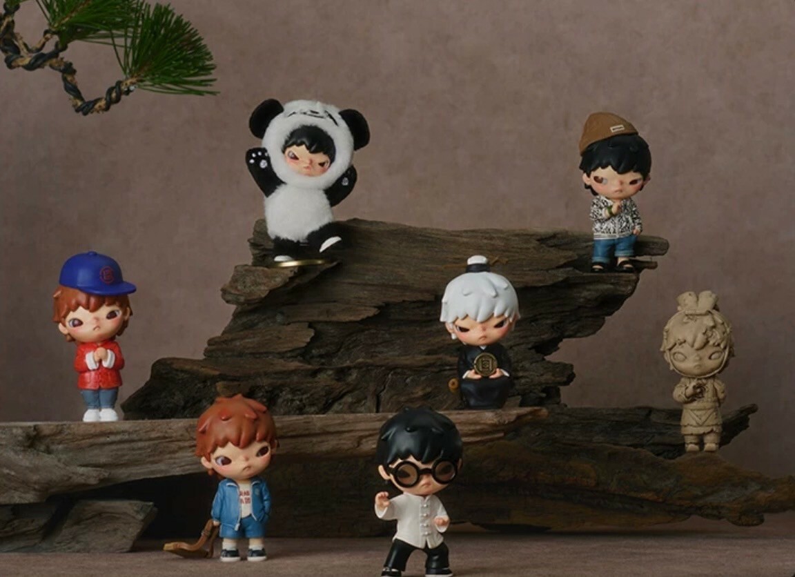 POP MART 泡泡瑪特 小野 Hirono x CLOT 系列 迷你 公仔 盲選盒 盲盒 -泡泡瑪特城市樂園