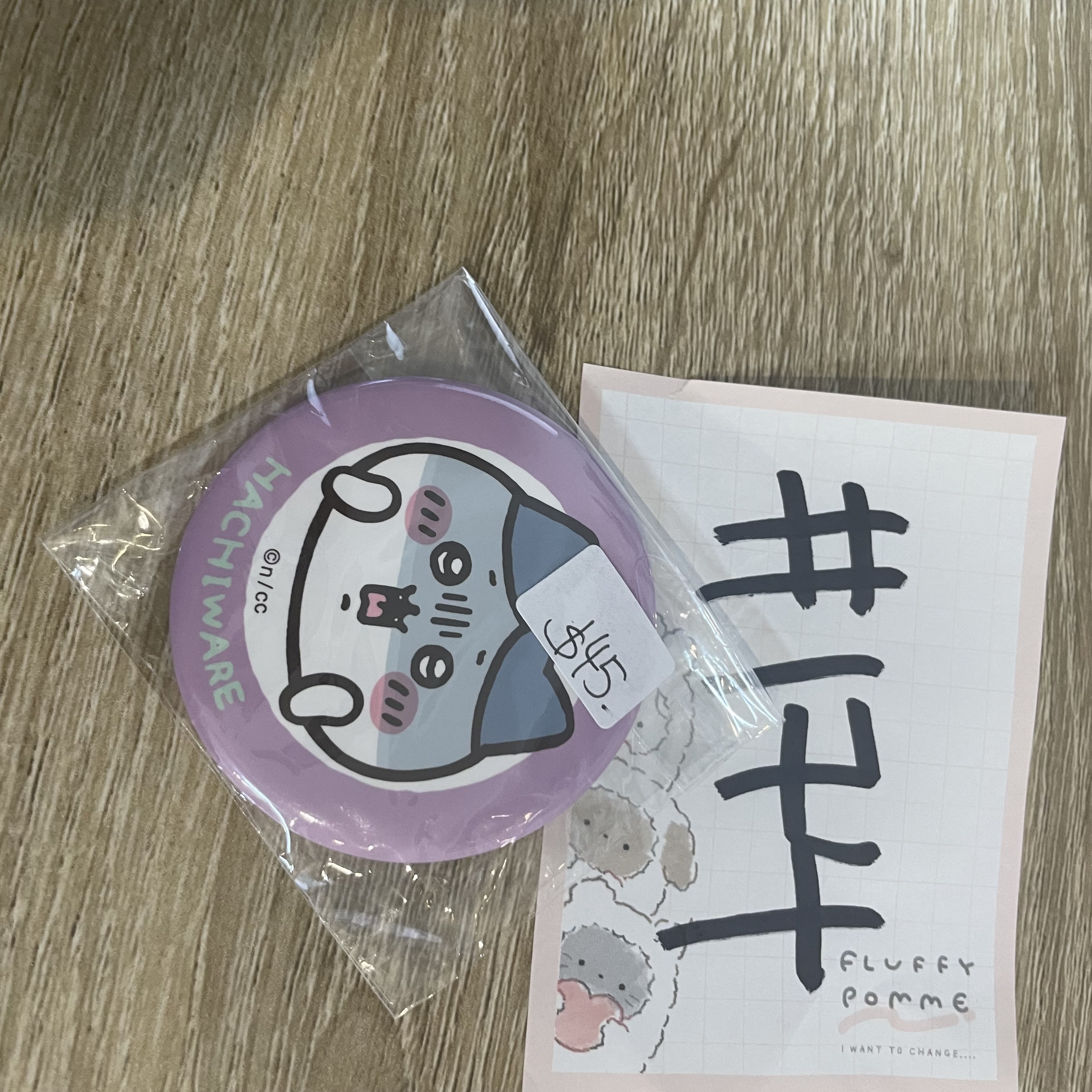 CHIIKAWA 八字貓  襟章#174