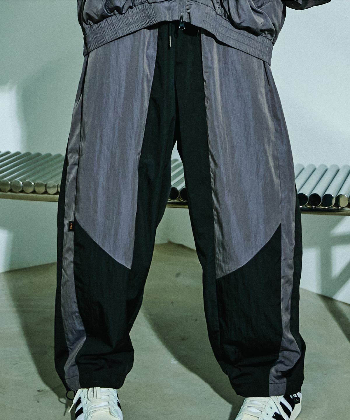 CPGN STUDIO Balloon Seam Jogger Pants