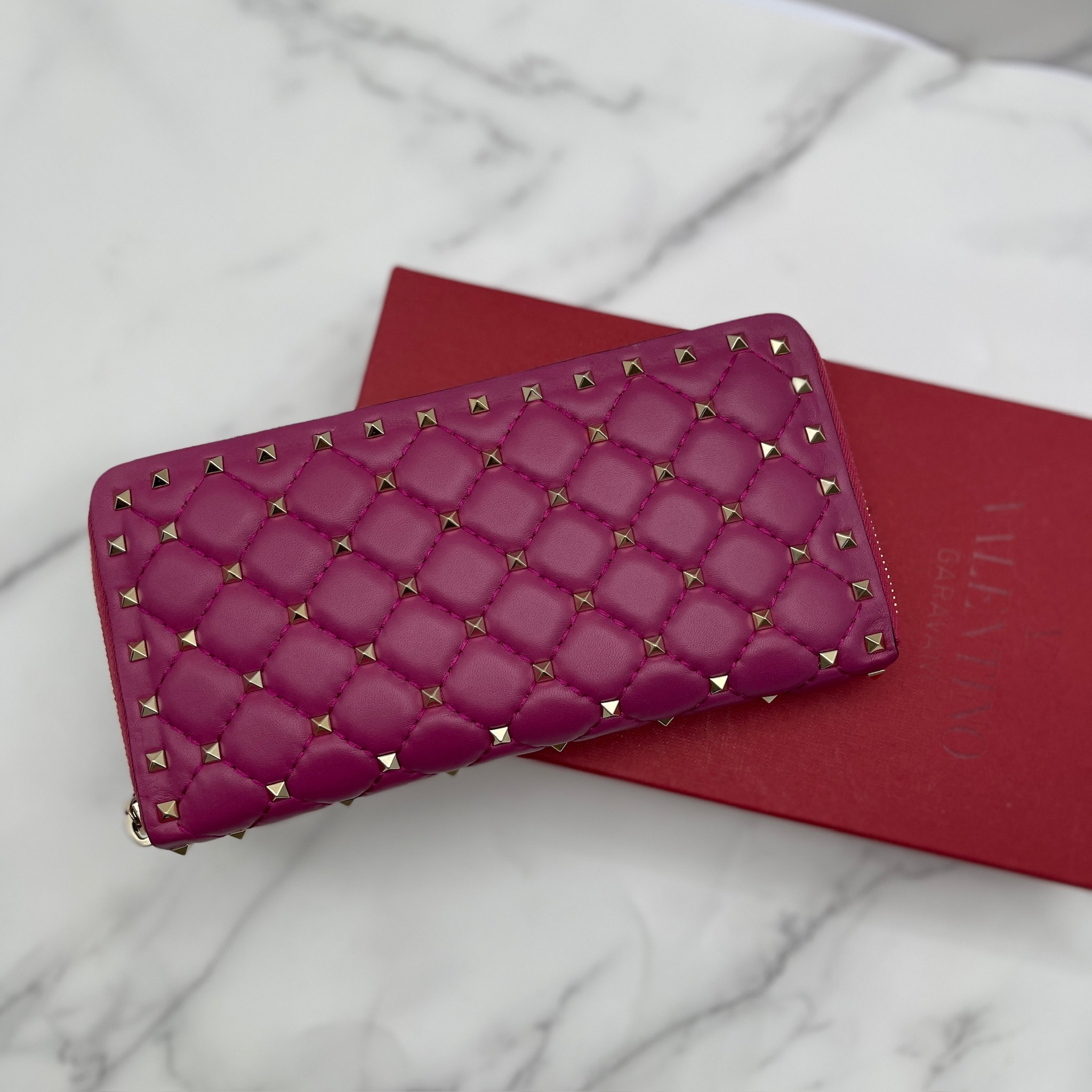 Valentino wallet