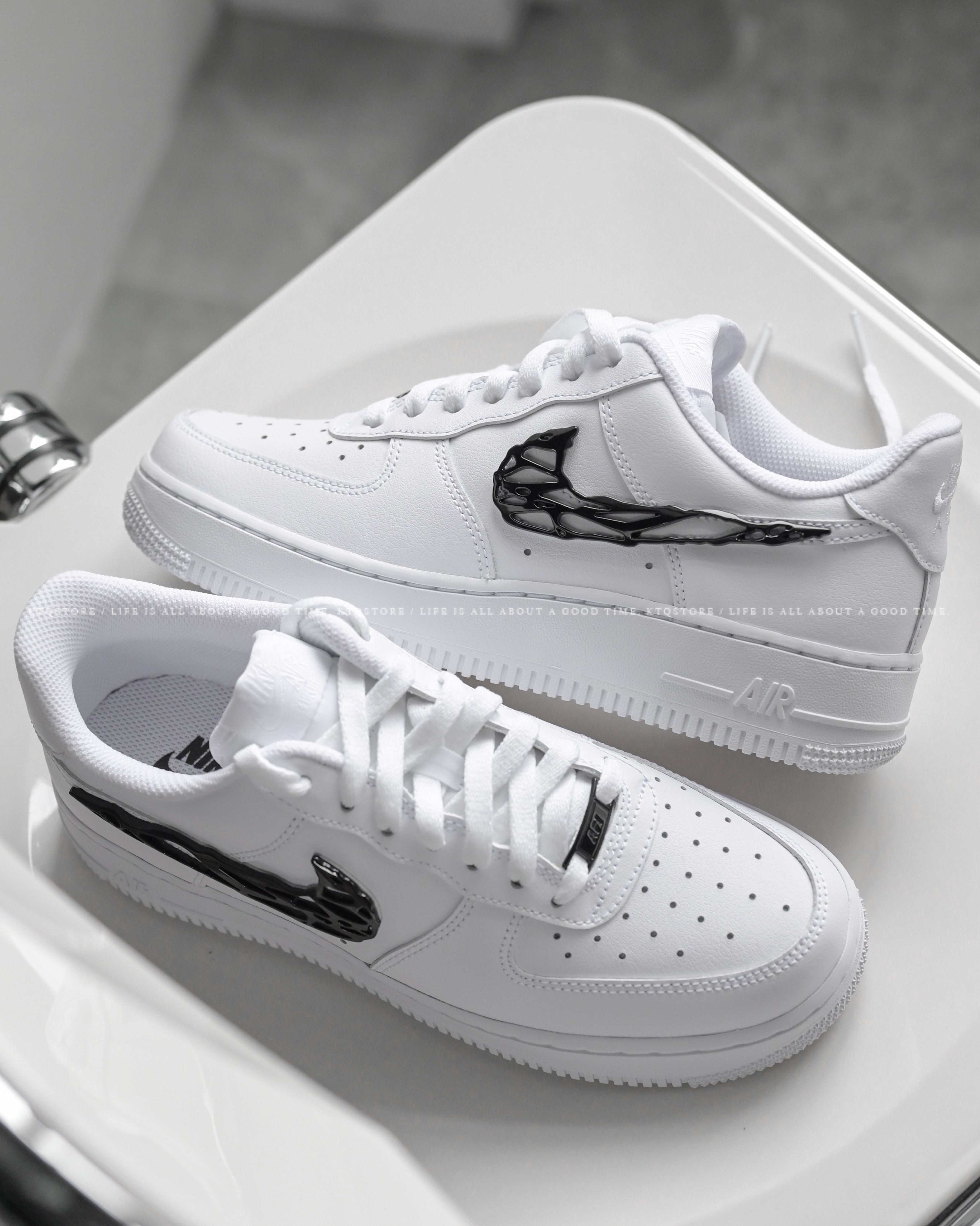 KTQ STORE ‧  Nike Air Force 1 Low "Liquid metal Swoosh" 毒液液態金屬 IF1686-101