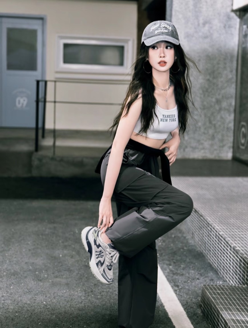 <虞書欣同款> MLB New York Yankees Curve Runner 老爹鞋 灰綠 3ARNSPL4N-50GRS