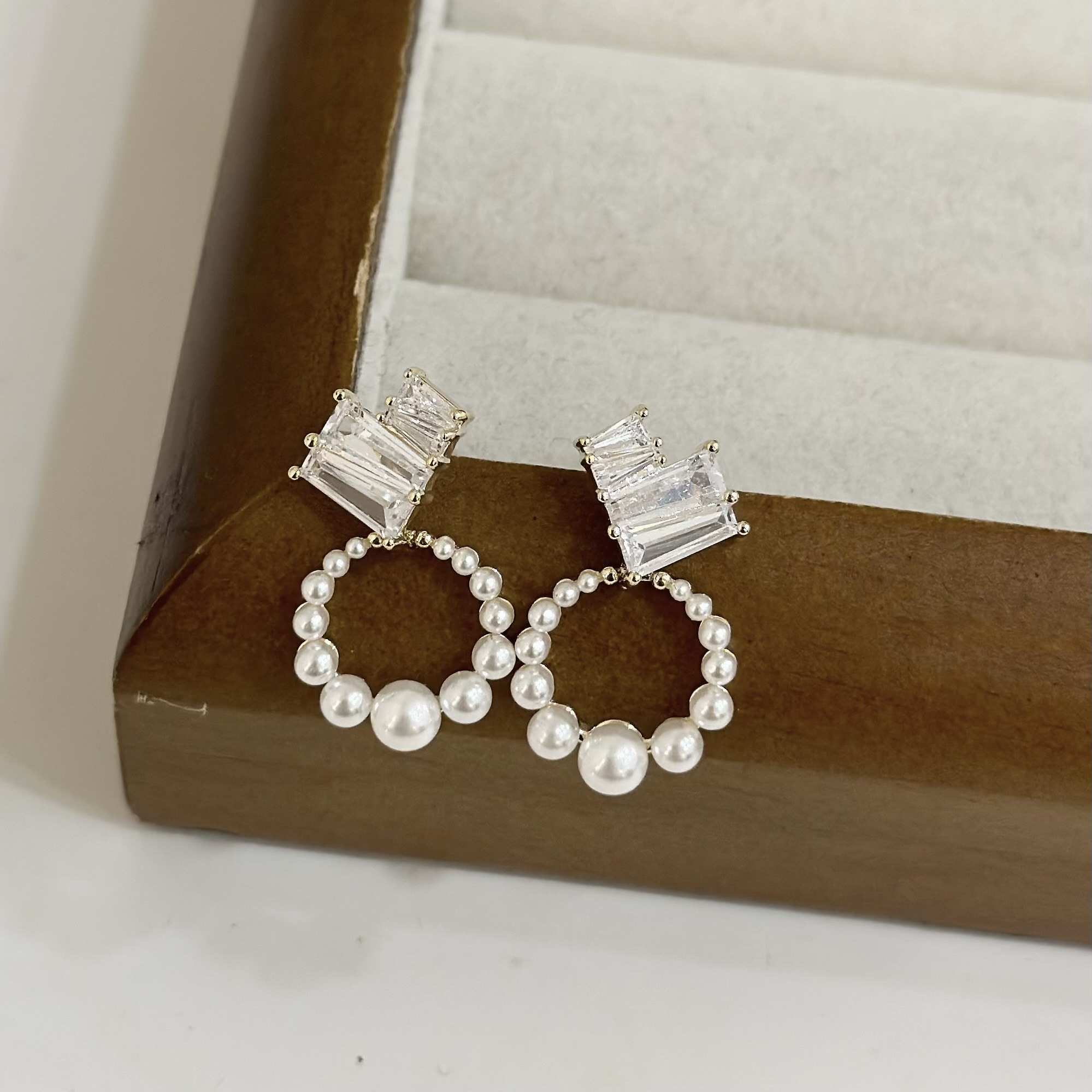 117鋯石愛心珍珠圈垂吊