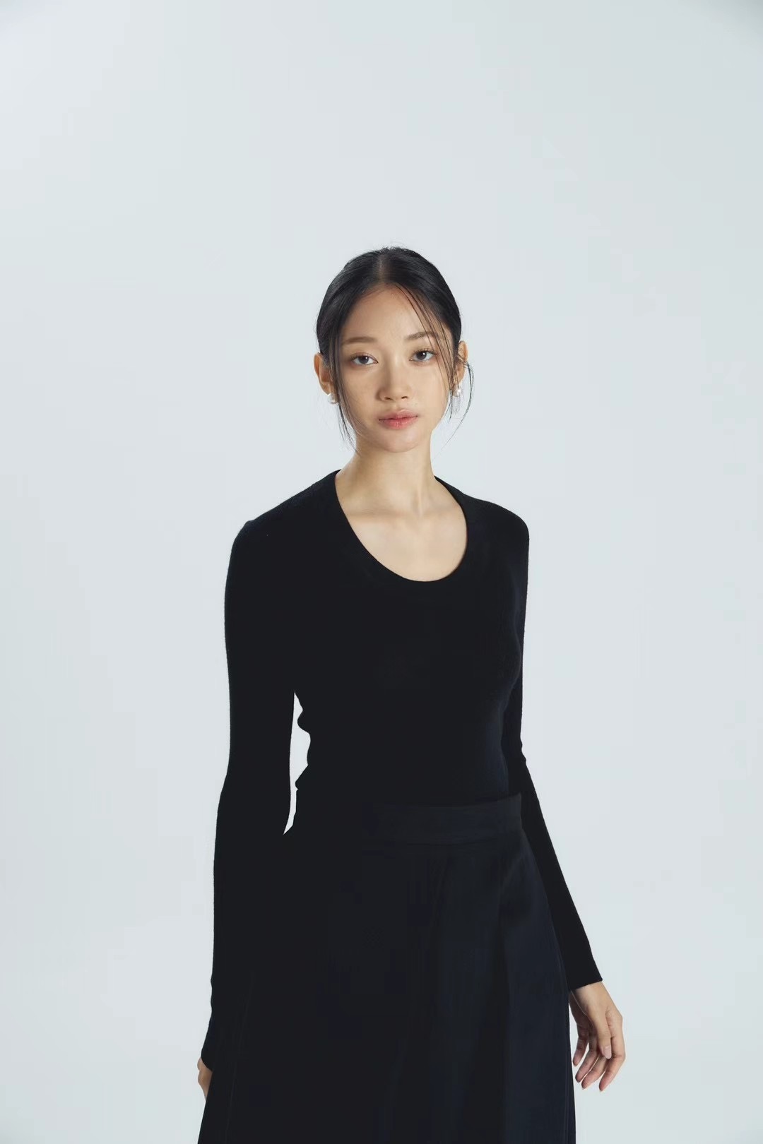 韓國NEROLI 2024冬新款純色低圓領長袖打底衫