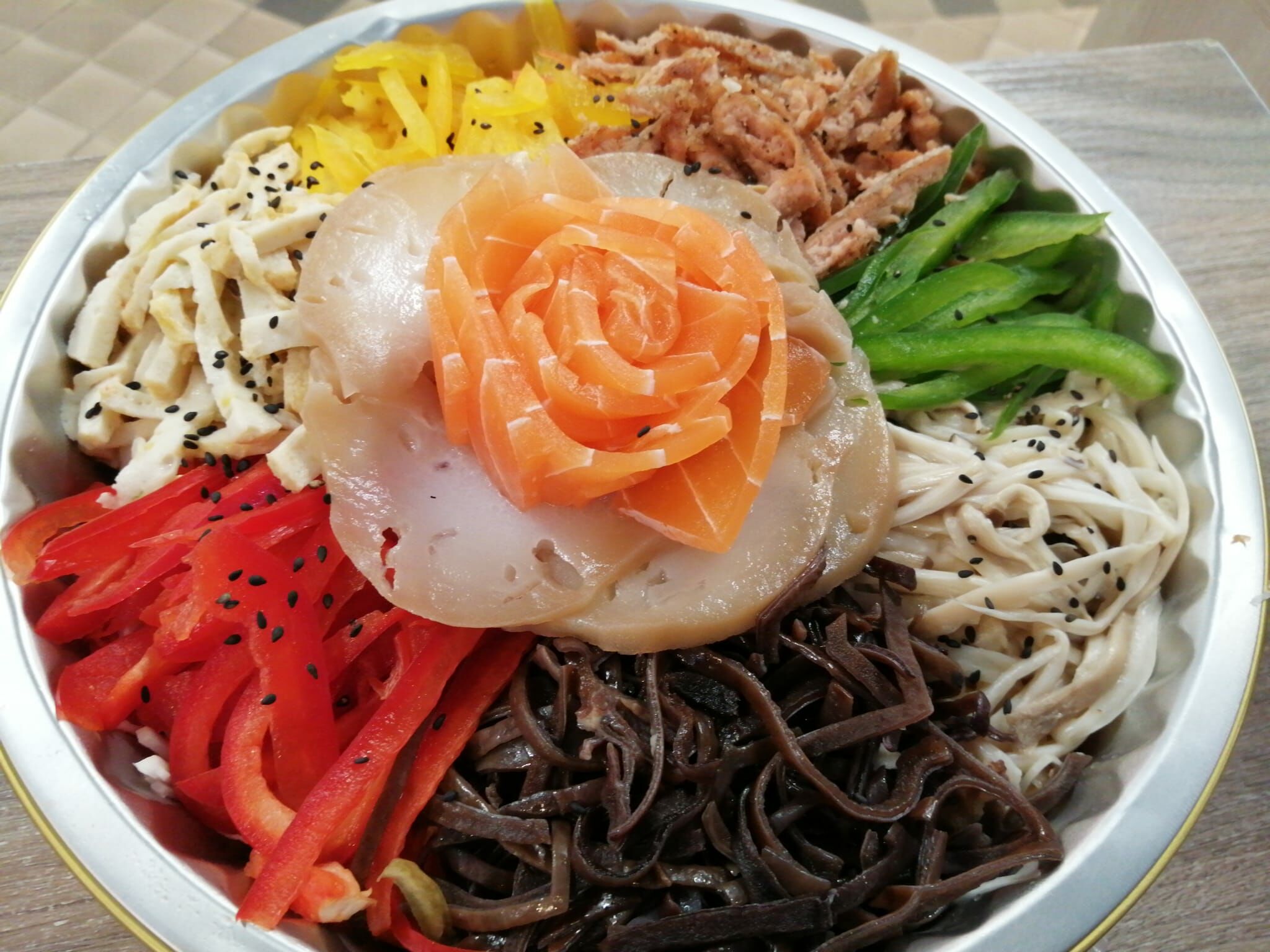 風山水起純素七彩撈起盛