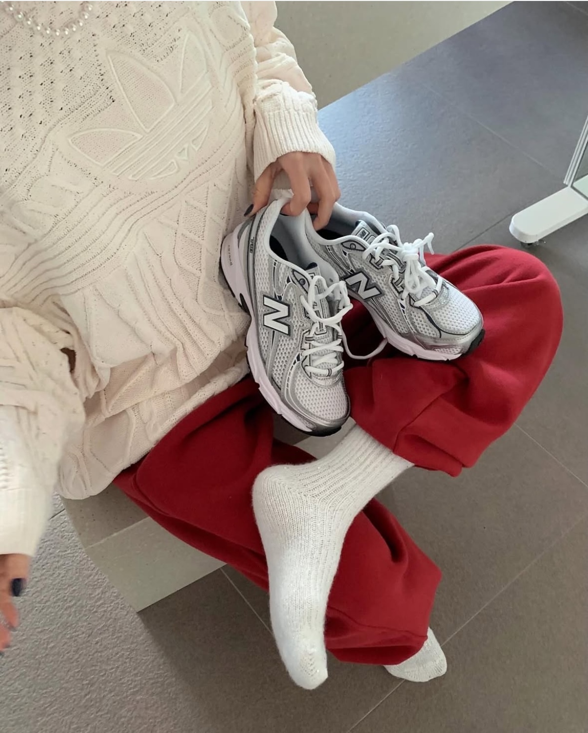 New Balance NB 740 白銀色 Y2K 復古 慢跑鞋 老爹鞋 U740WN2/預購