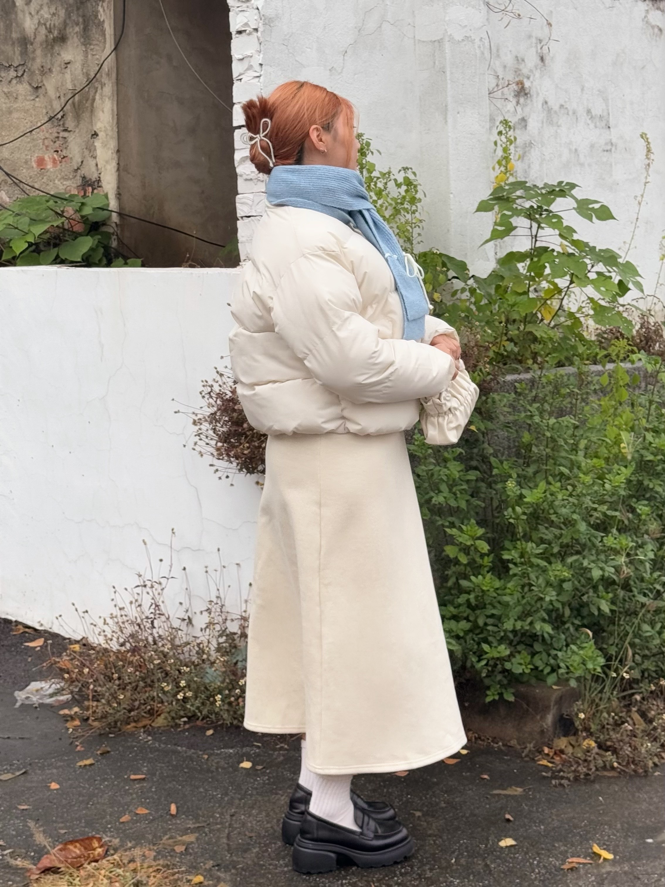 🧣NEW🧣 闆娘推薦 必帶✨B2法式加絨 毛呢A字長裙（杏/黑/紅）