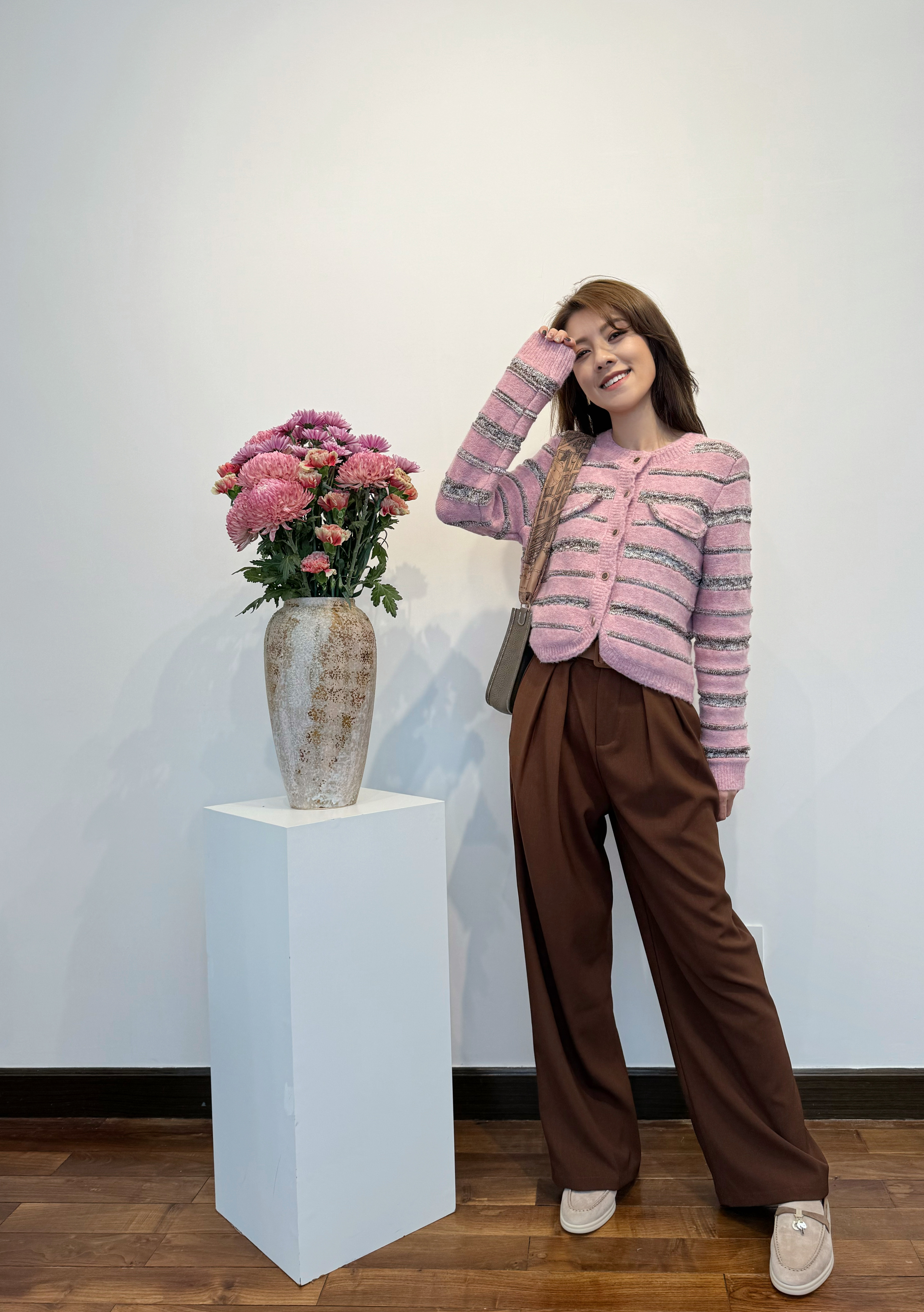 Contrast Stripe Wool-Blend Cropped Cardigan_KN241L029