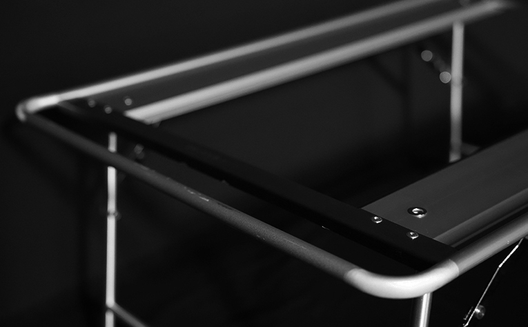 Comma Nine｜Canyon 3 單位桌｜不鏽鋼