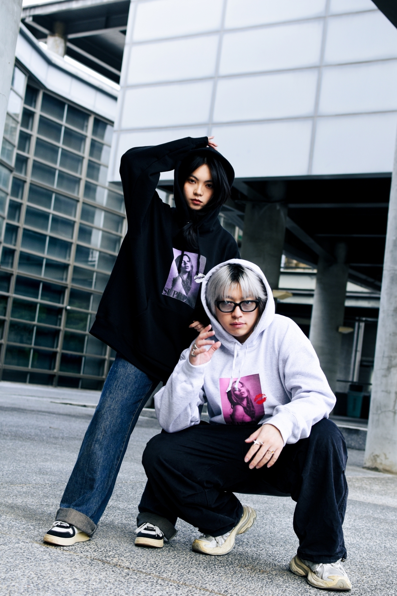 ☆ETW☆【EASY TO WEAR】SUPREME 24FW KATE MOSS HOODED SWEATSHIRT 凱特摩絲 人像 帽T