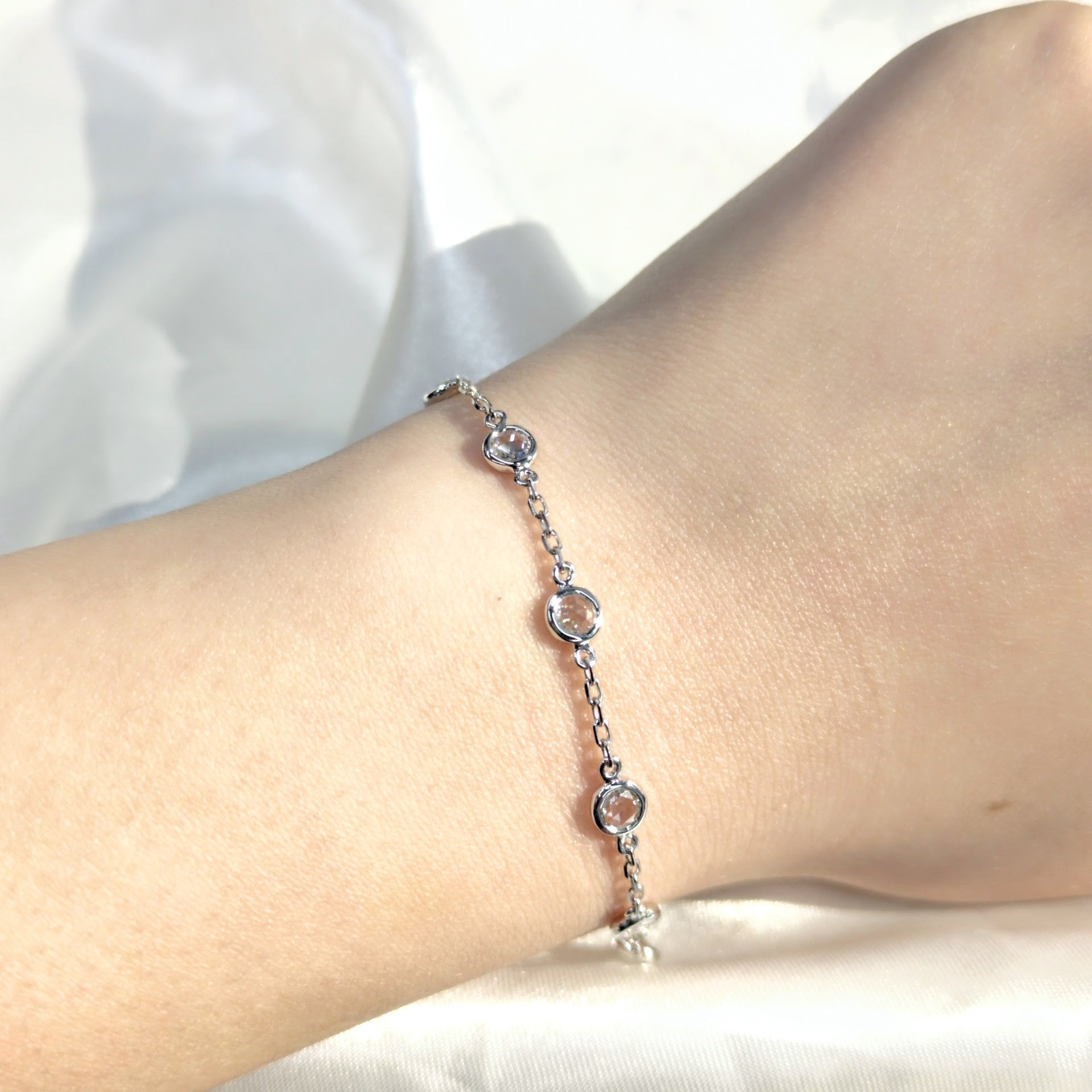 全新18K白金1卡鑽石手鍊