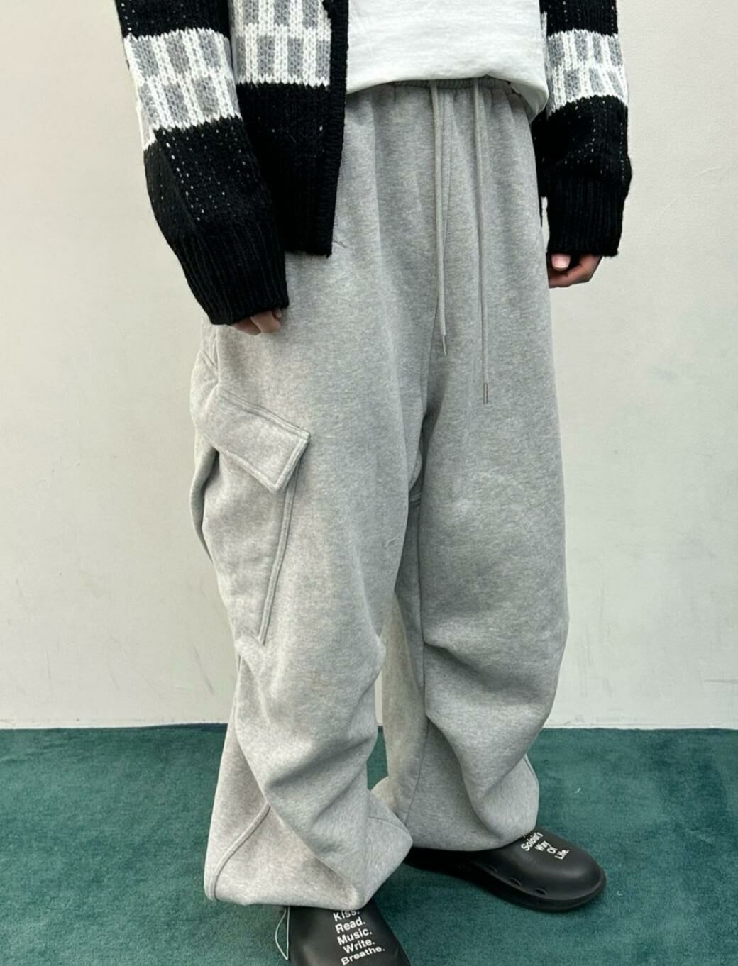 淨色工裝可束腳鬆身運動褲(薄抓毛底) WELL DONE-105P