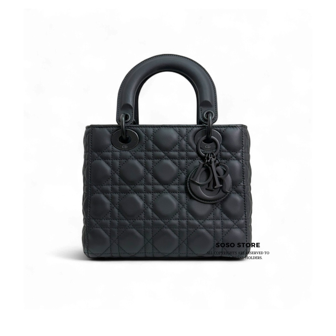 Dior Lady Dior Medium Bag - Black /Bhw