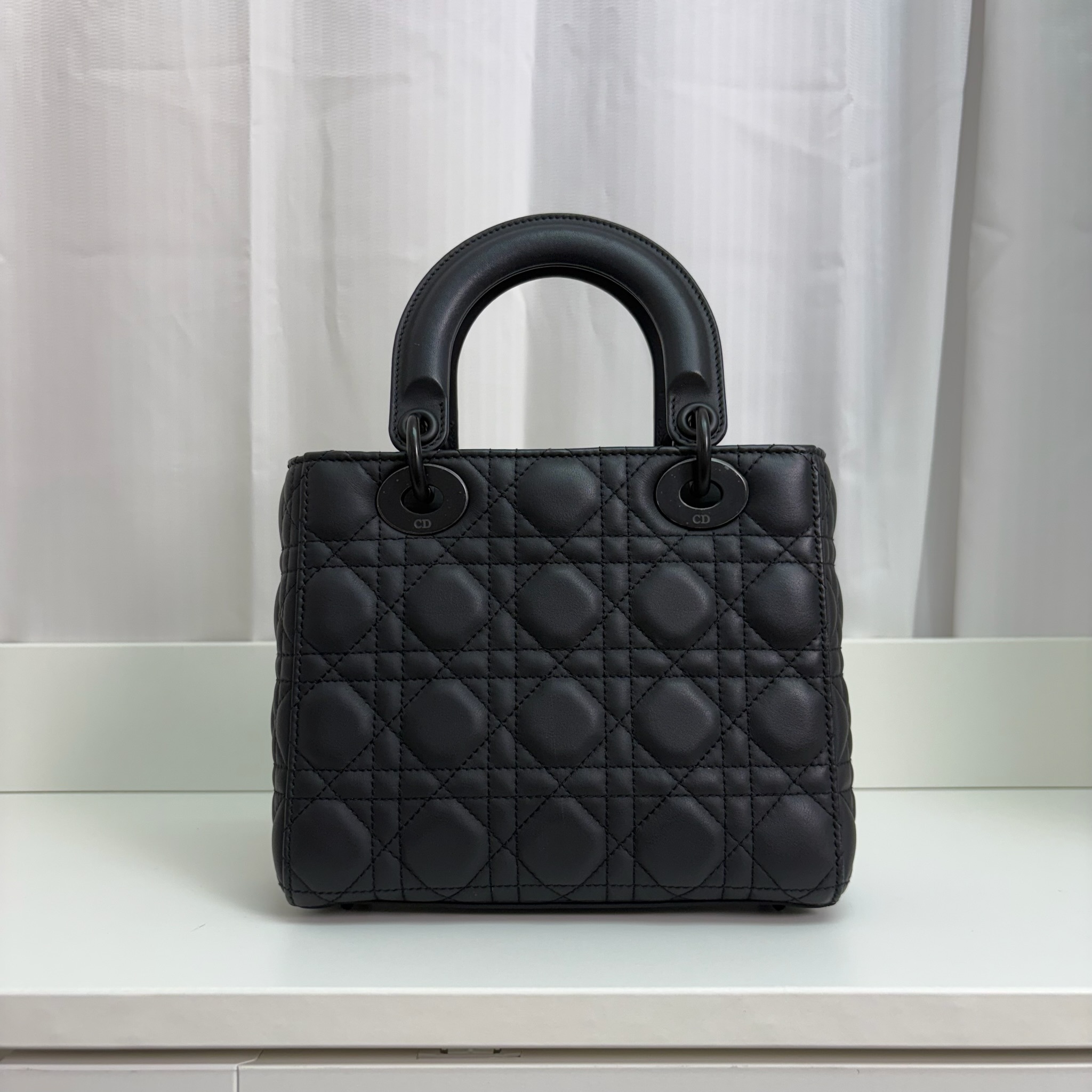 Dior Lady Dior Medium Bag - Black /Bhw