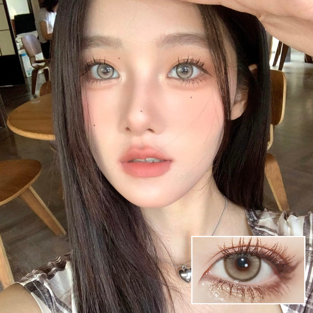 Blinker - Lisa Brown - 1Year - 1Piece