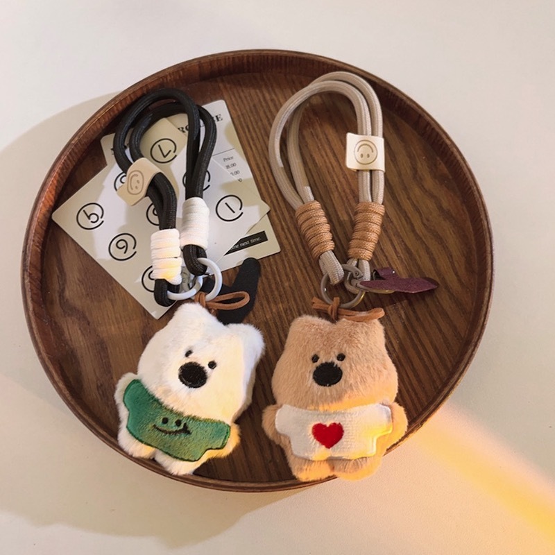 《12281》大鼻子狗狗穿衣服手機掛件