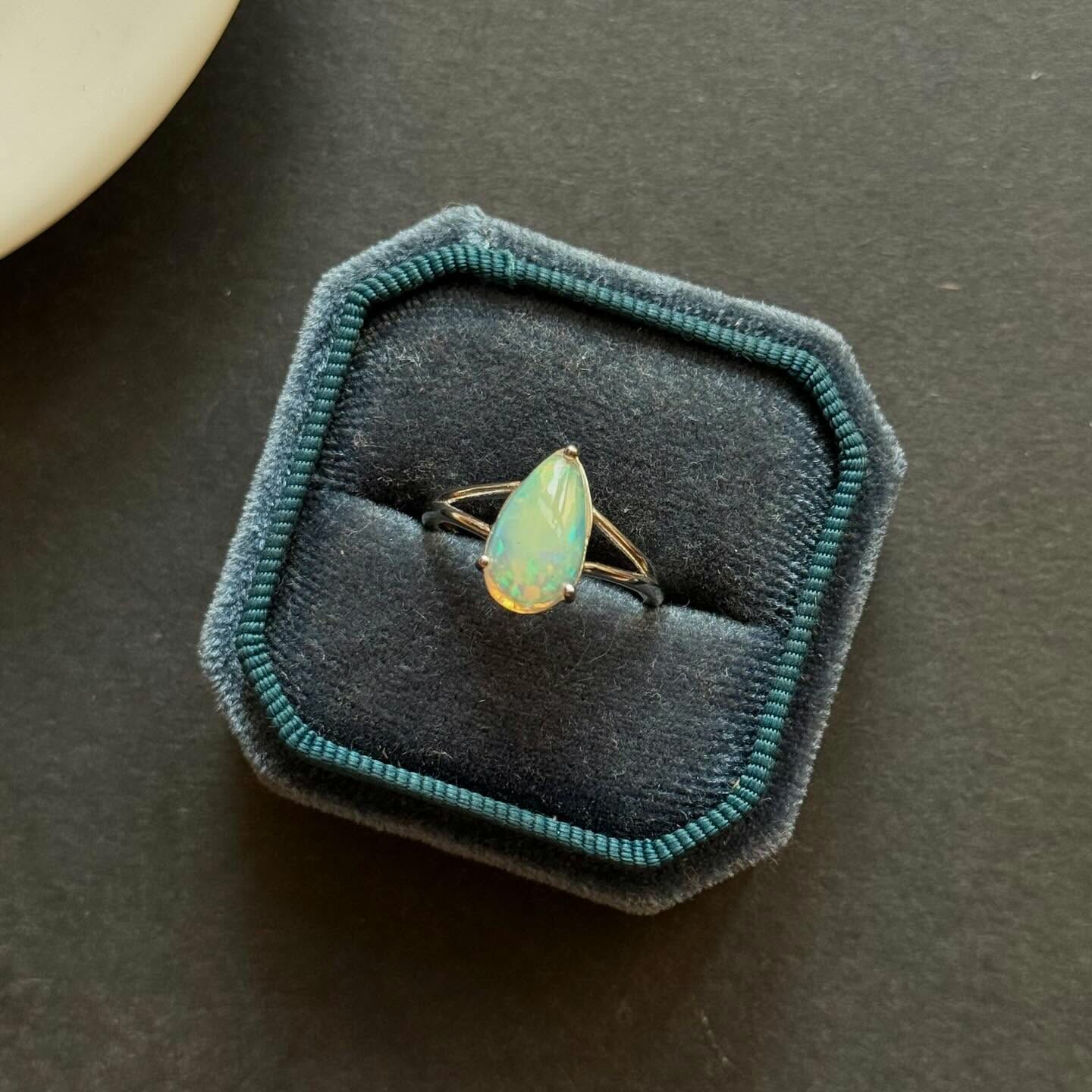 [原石] 衣索比亞蛋白石 戒指