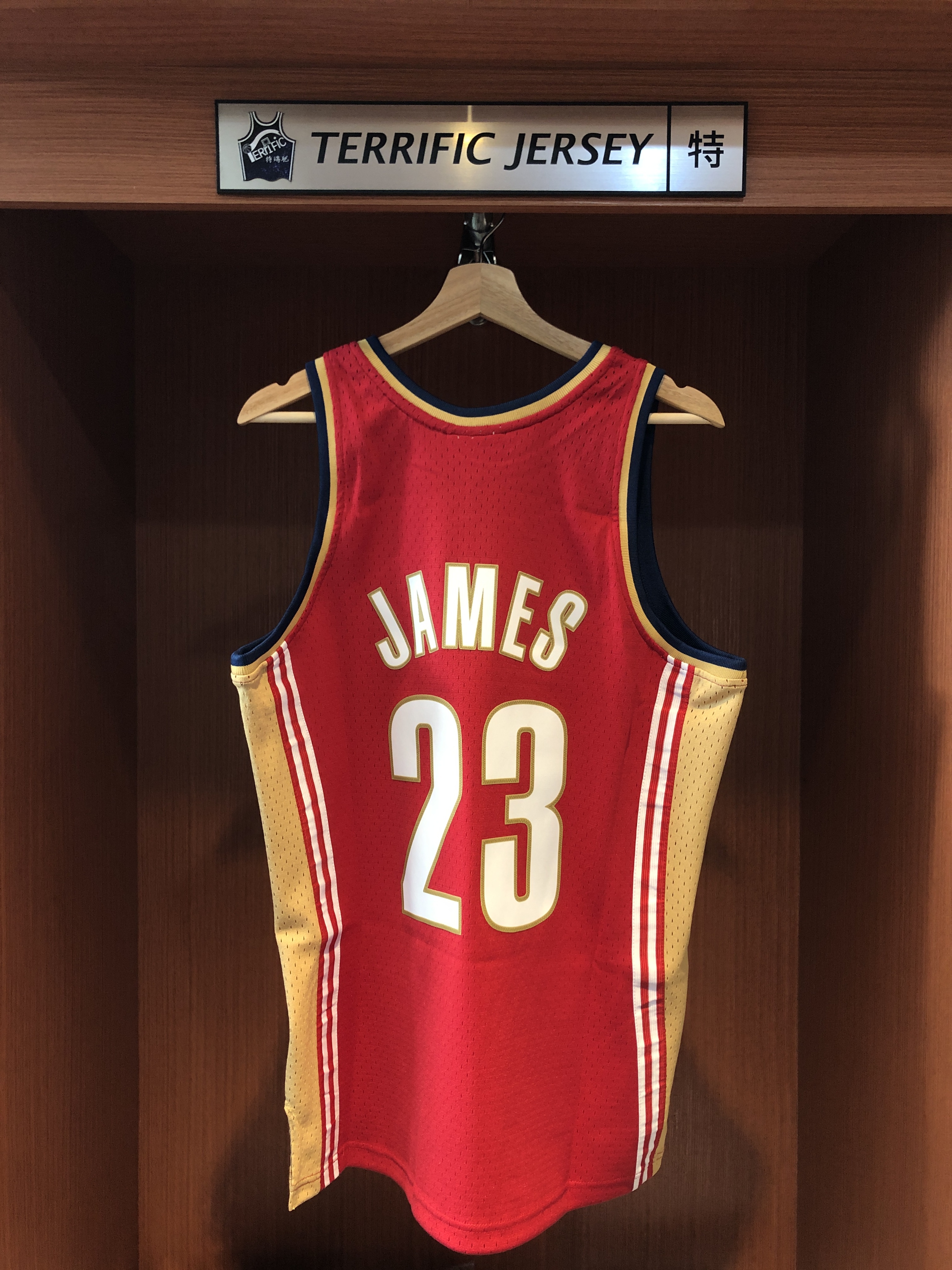 NBA球衣 Lebron James 克里夫蘭騎士紅 03-04 M&N Swingman G2 球迷版 熱轉印 全新