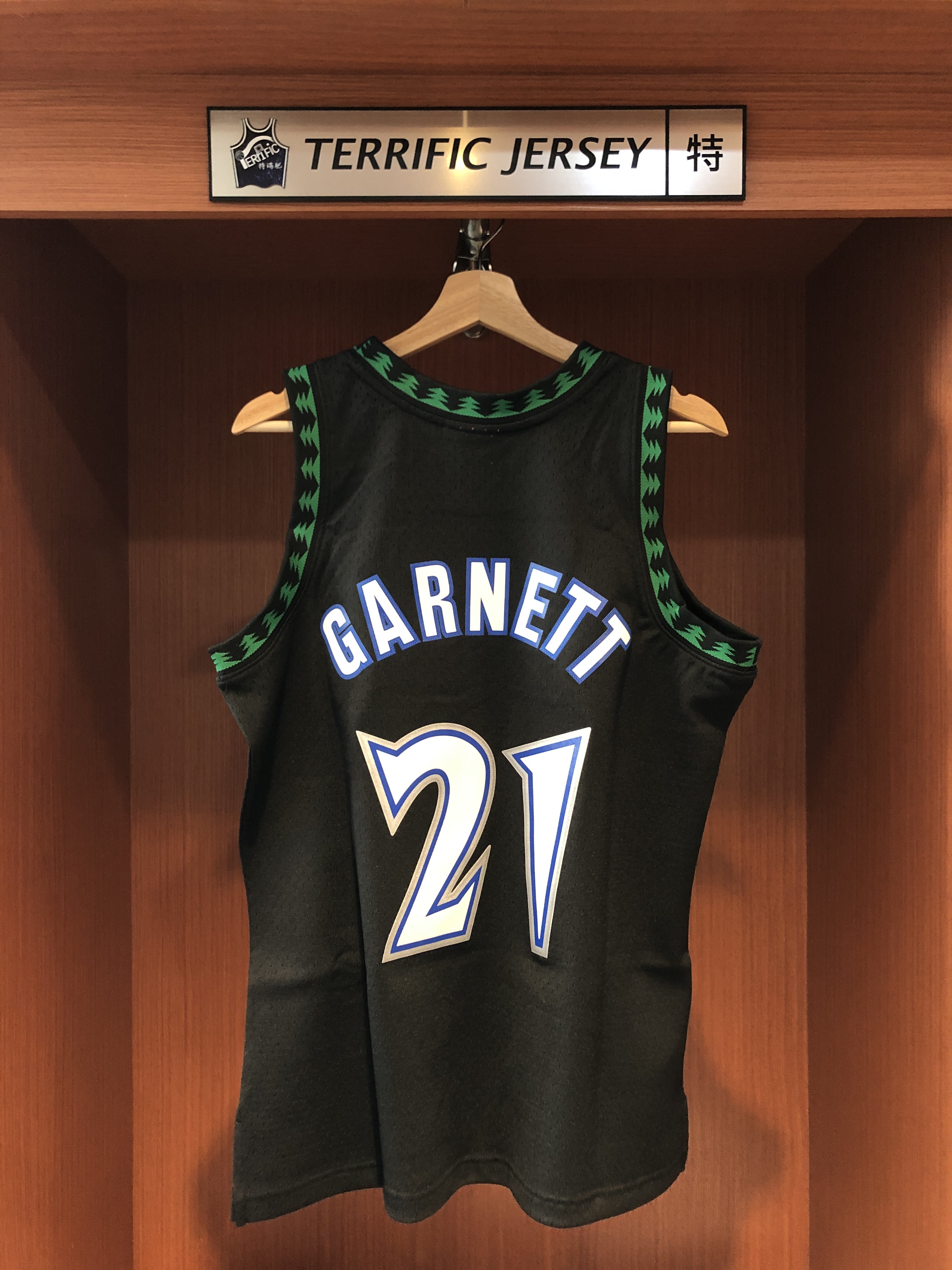 NBA球衣 Kevin Garnett 明尼蘇達灰狼黑 黑森林 97-98 M&N Swingman G2 球迷版 熱轉印 全新