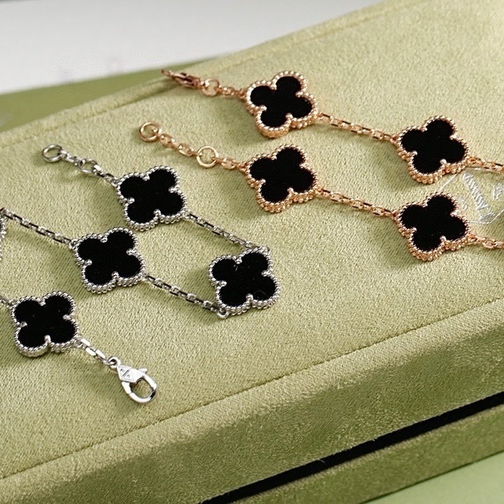 18k經典黑瑪瑙”全五花四葉草高奢定製手鍊