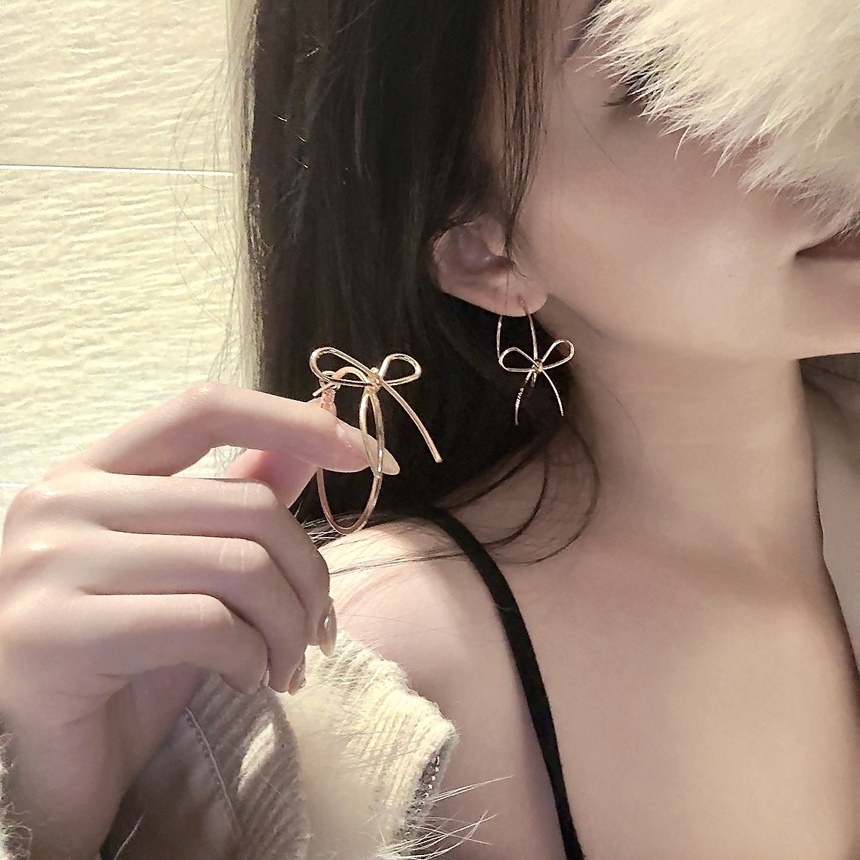 Gy鏤空蝴蝶結”金銀立體大耳圈扣