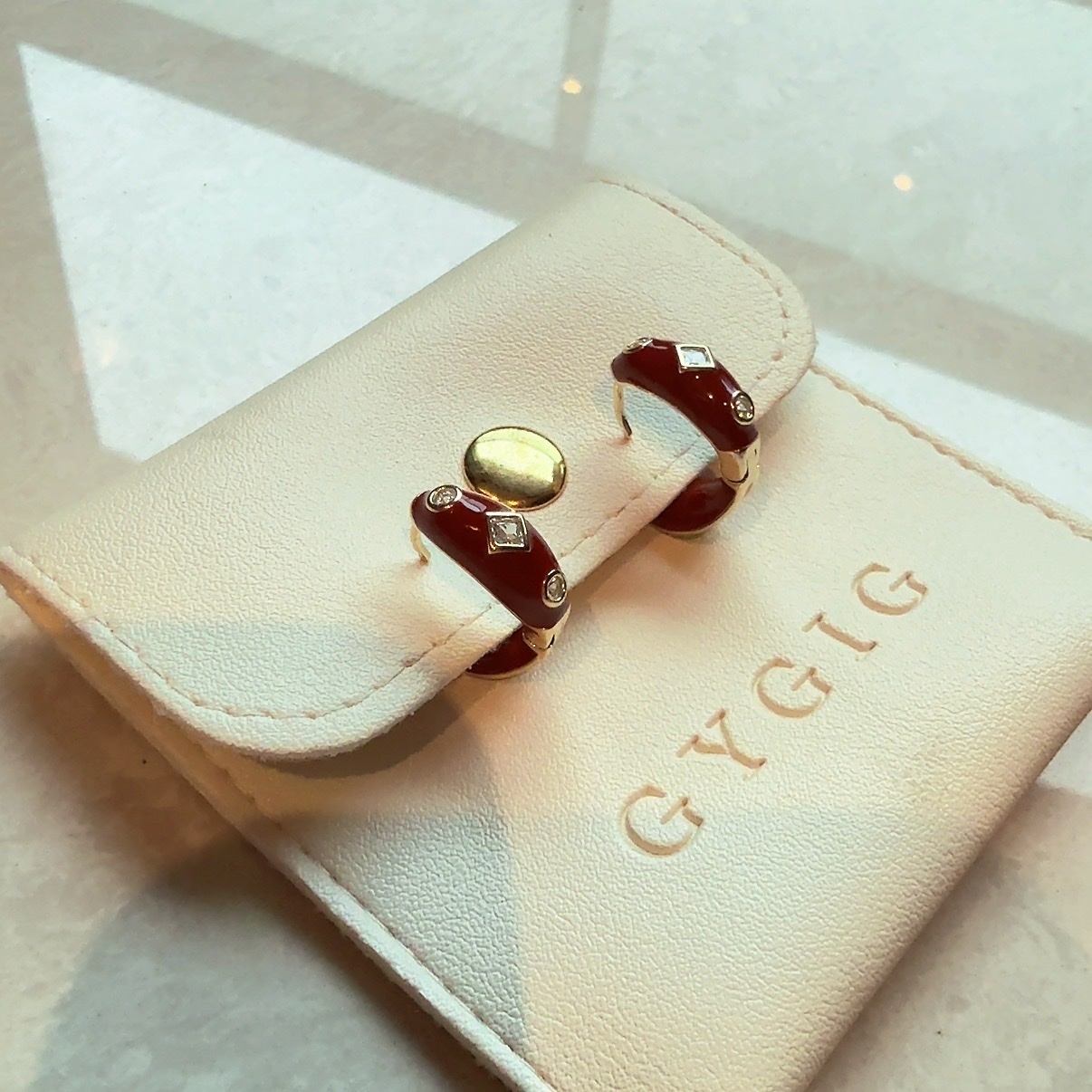 限定安可紅”菱鑽滴釉精緻耳釦釘圈