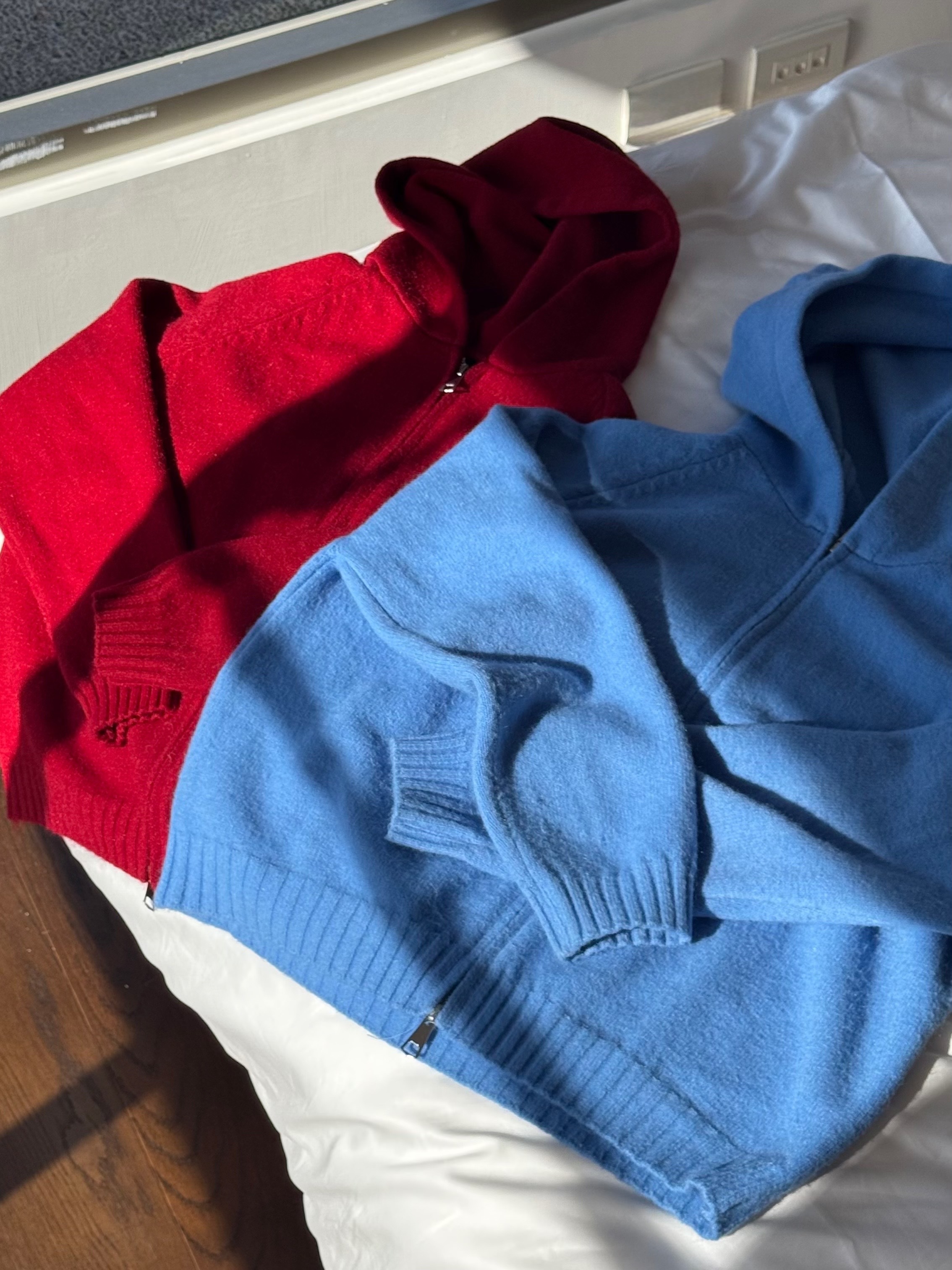 闆娘包色✨A1糖糖軟糯 雙拉鏈針織開衫（紅/藍）