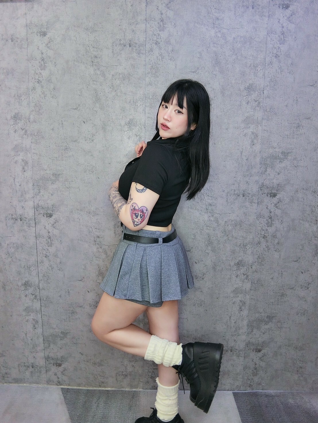 百褶迷你短裙*內有褲