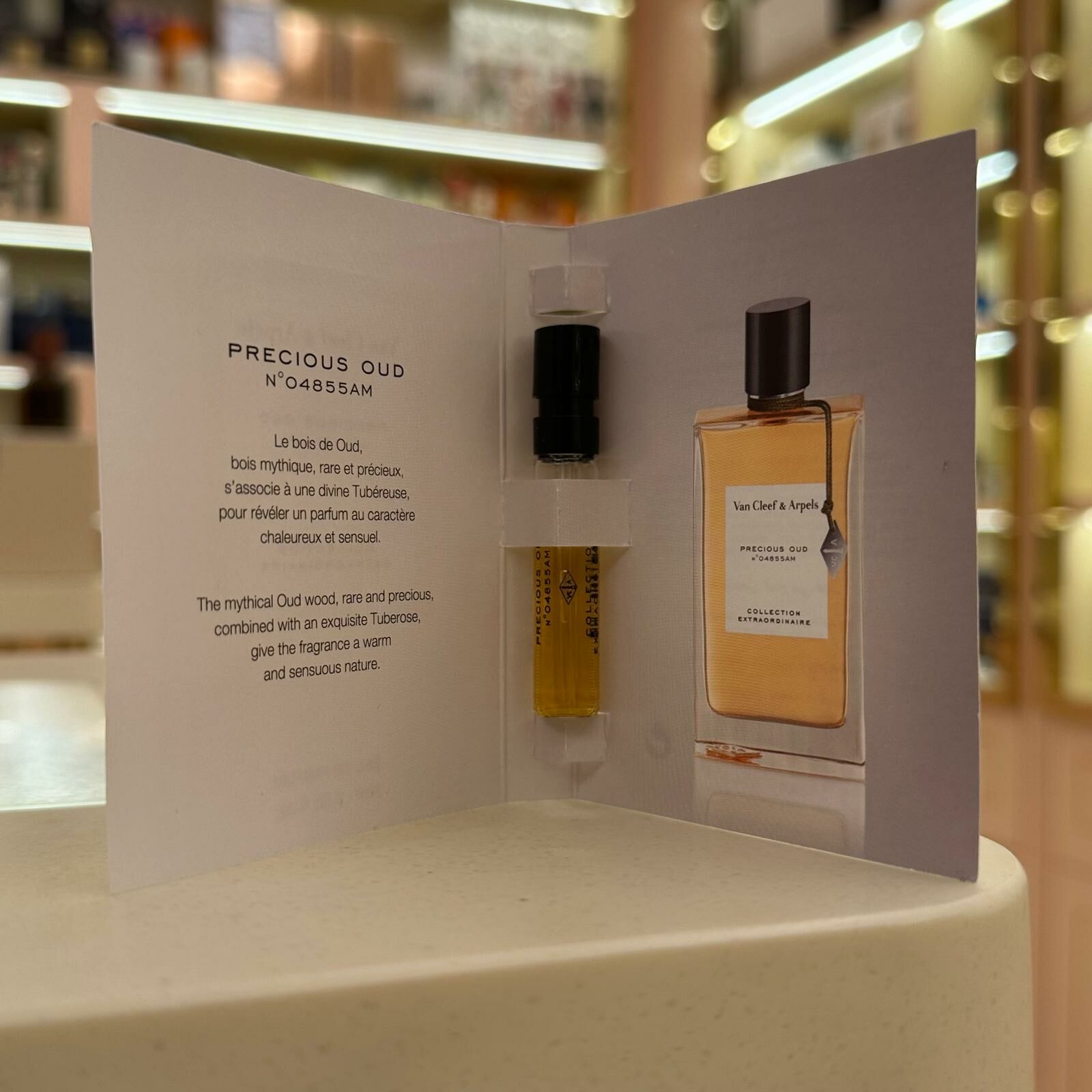 Van Cleef & Arpels Precious OUD EDP 2ml vial