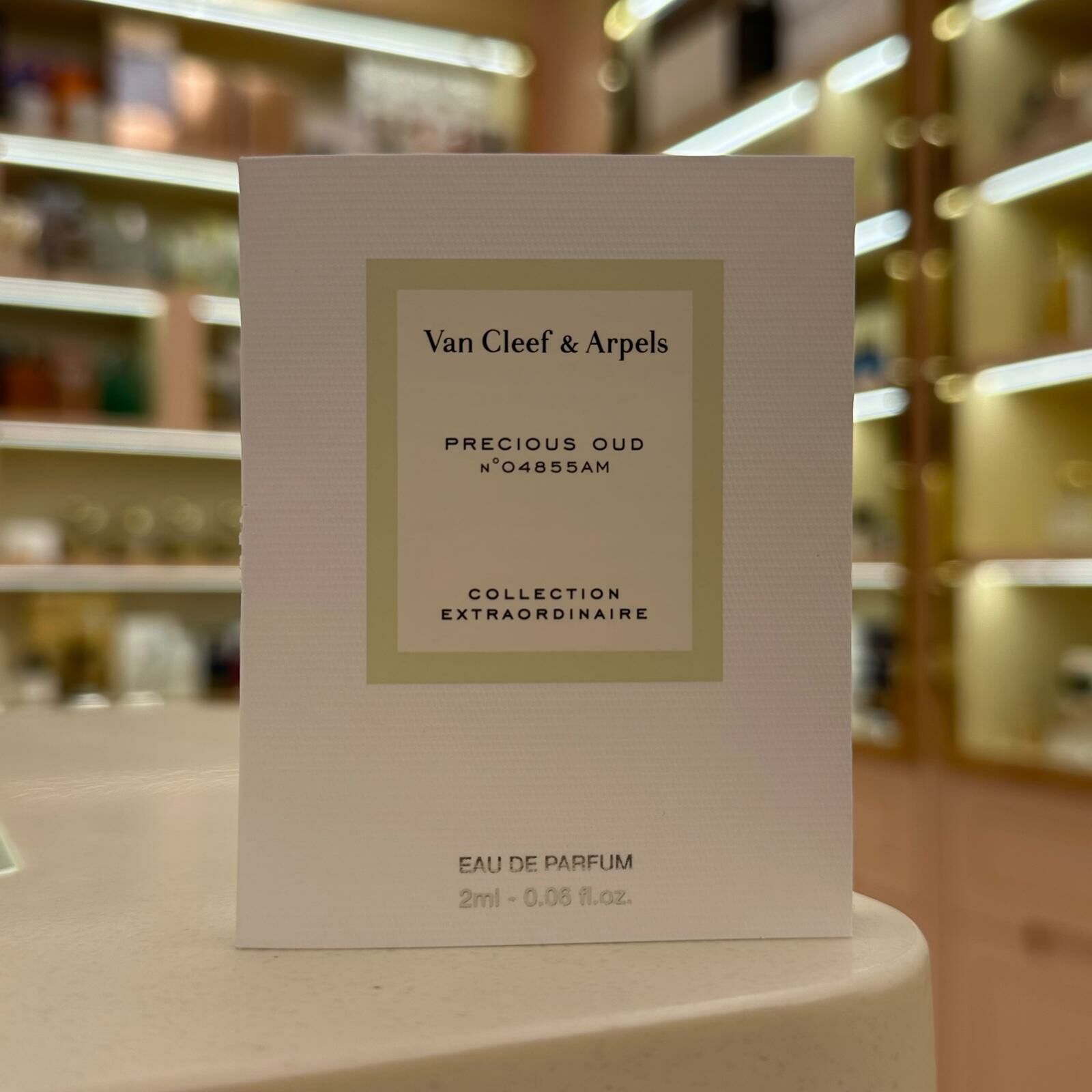 Van Cleef & Arpels Precious OUD EDP 2ml vial