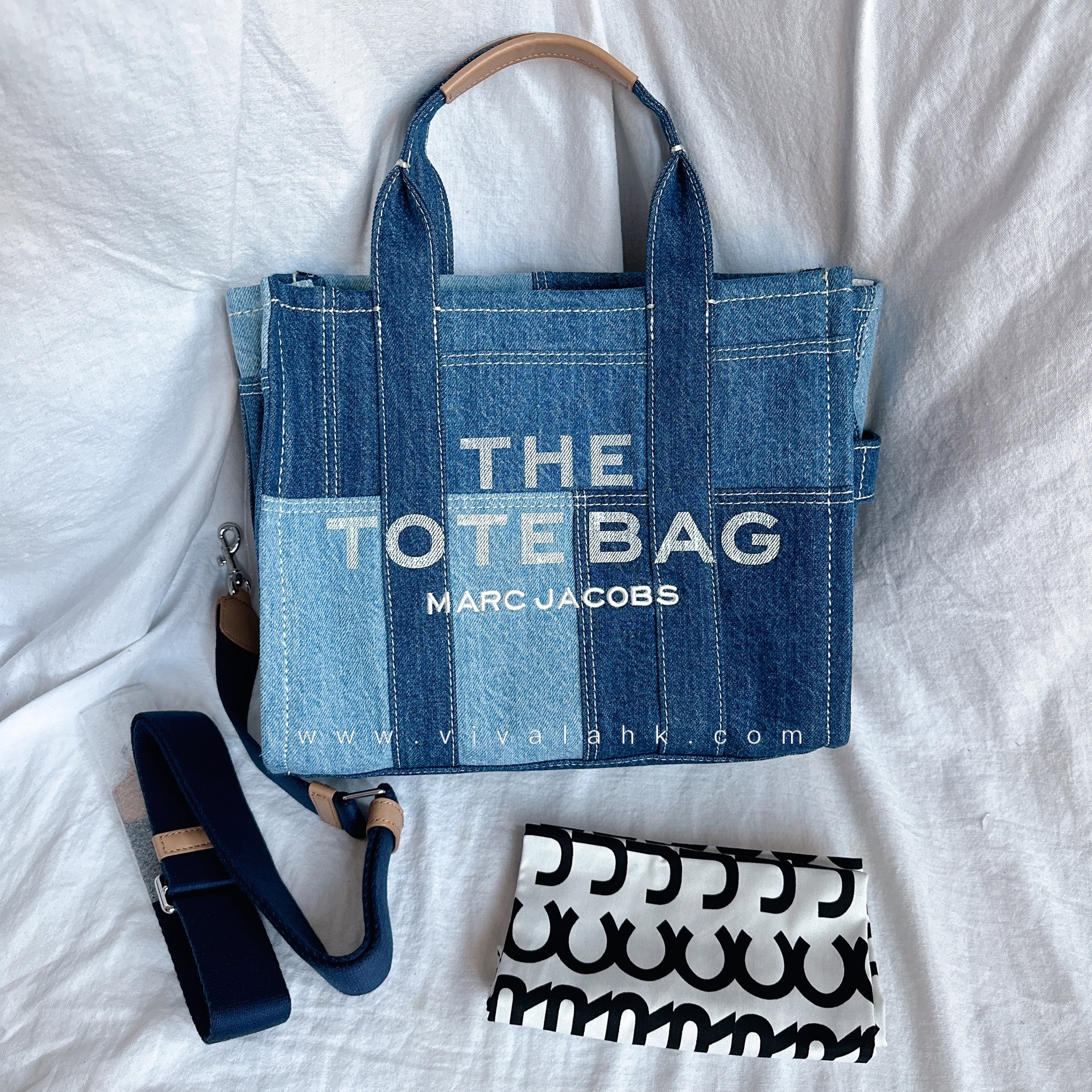 Marc Jacobs - The Denim Small Tote (H016M06FA21)