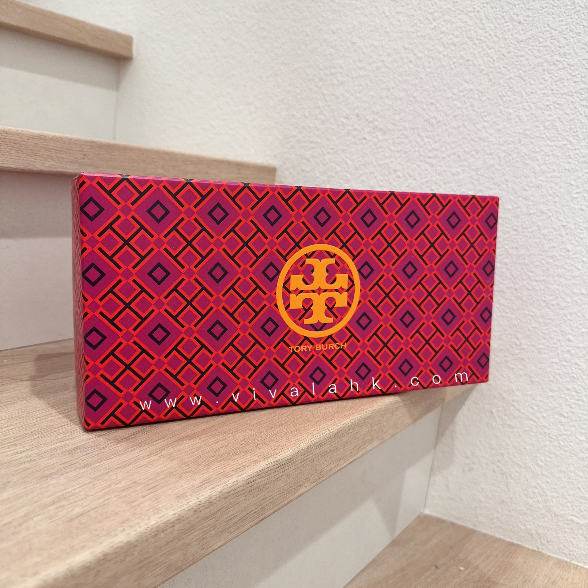Tory Burch - 鞋盒