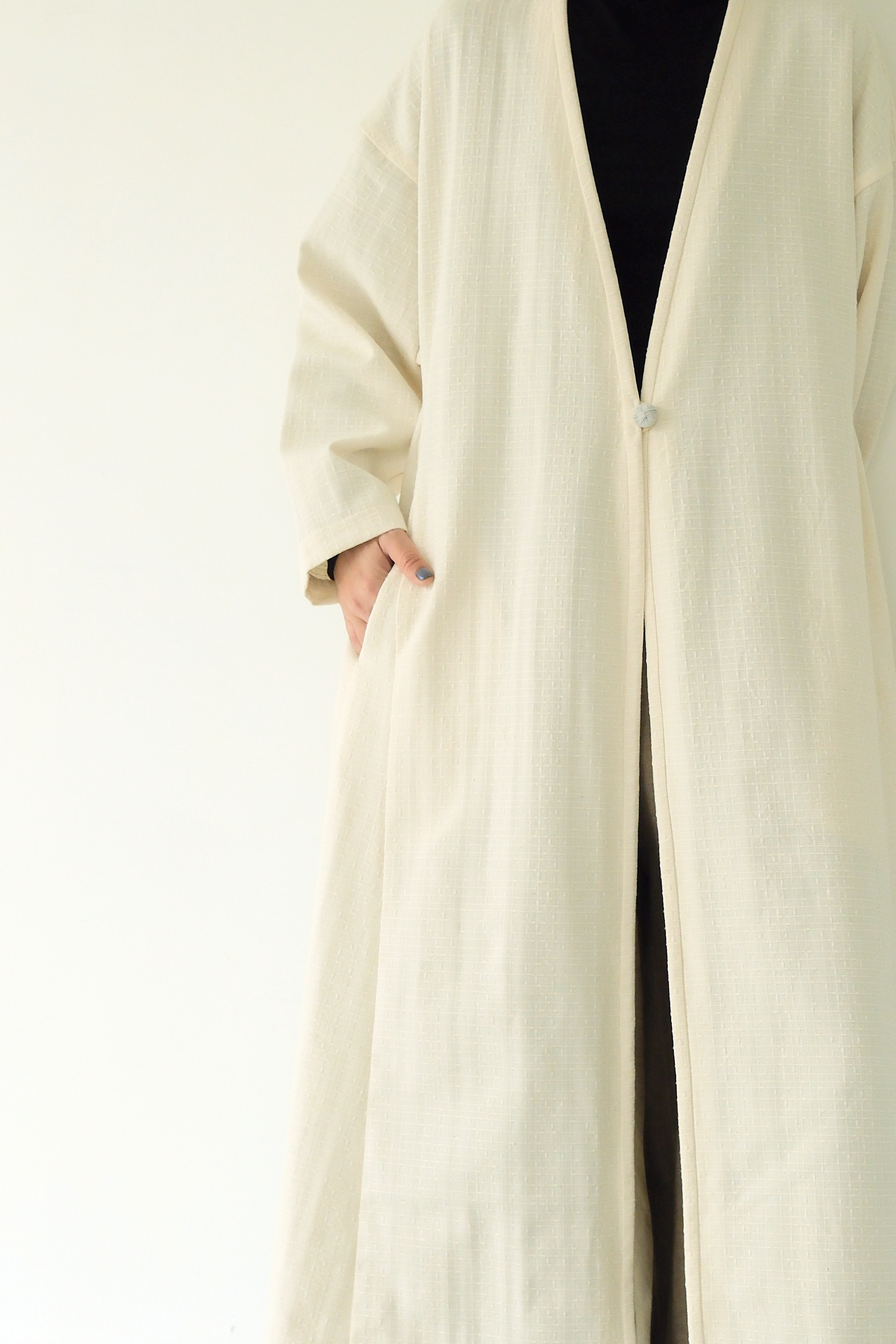 川衣 WEAR BEING ｜牧服者｜中亞開襟縮腰外套｜米色