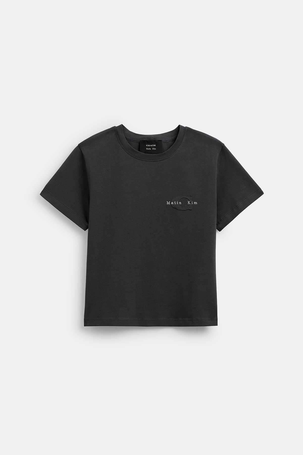 COACH MATIN KIM】ラージ フィット Tシャツ 【公式通販】