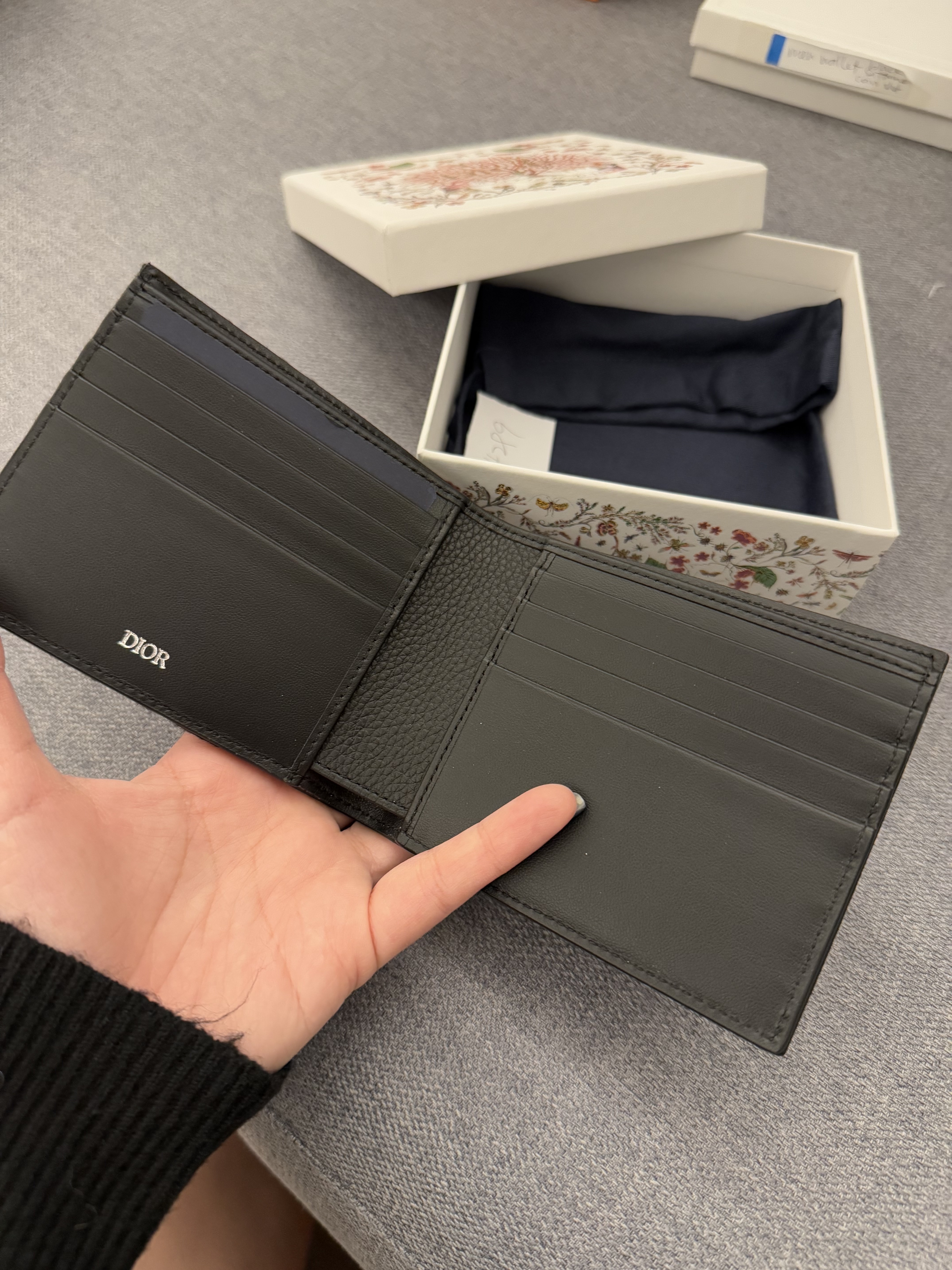 Dior men wallet