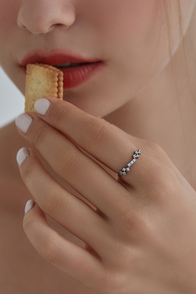 [ 2色 ] 交錯排列小碎鑽可調式戒指