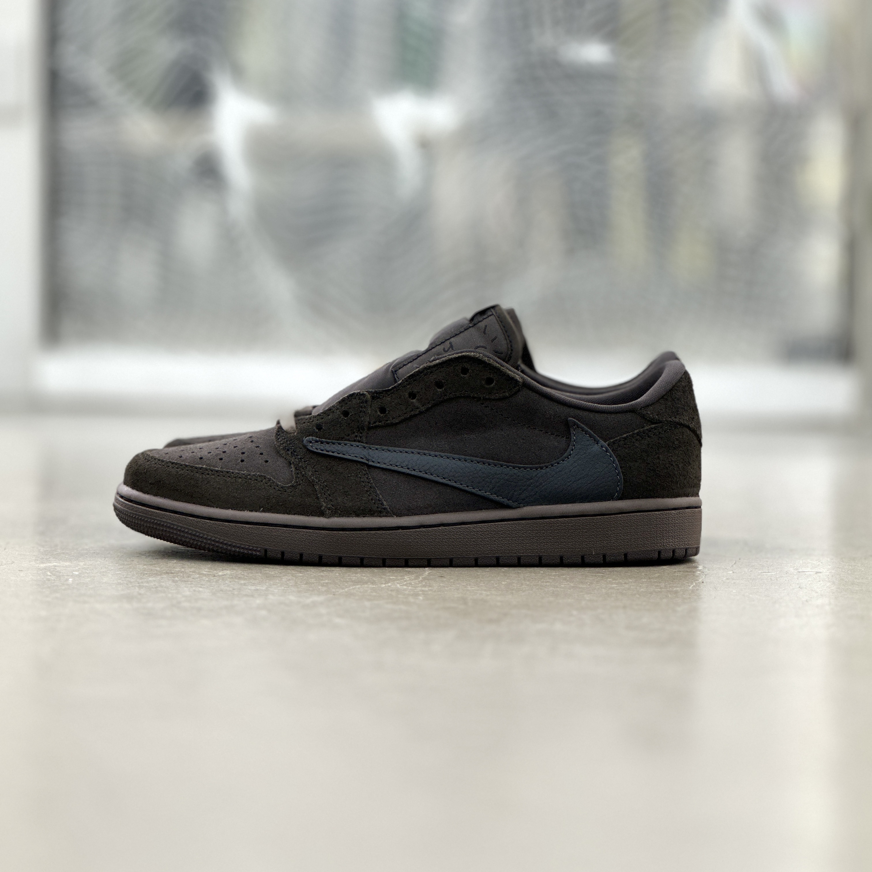 Jordan 1 Retro Low OG SP Travis Scott Velvet Brown l DM7866-202