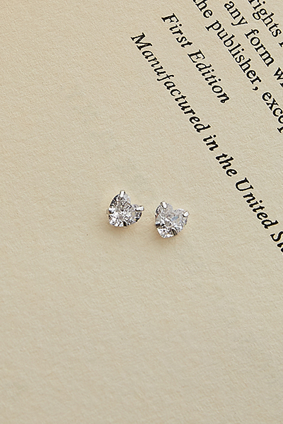 迷你甜心。銀針耳環-5mm