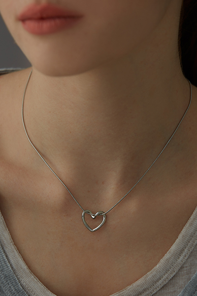 簡約鏤空心型項鍊(銀)