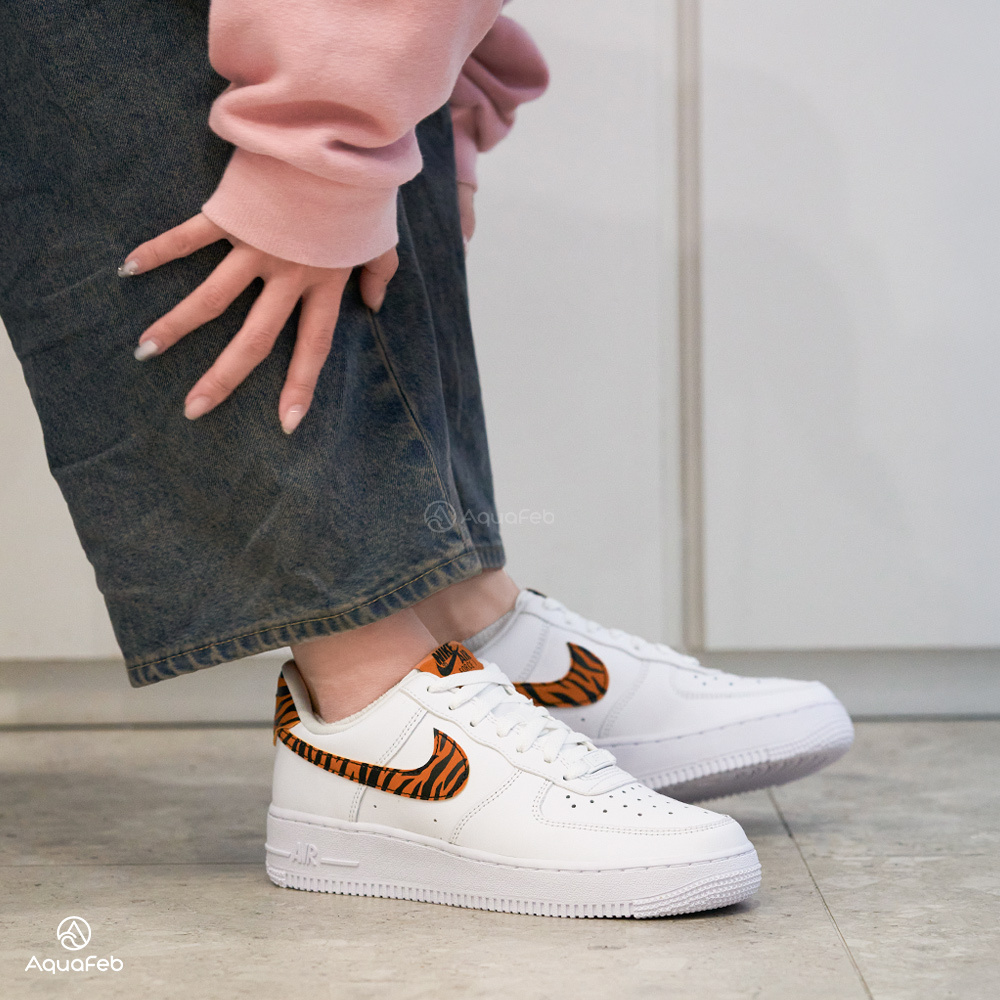Nike WMNS AIR FORCE 1 07 女 白 AF1 運動 休閒鞋 DD8959-108