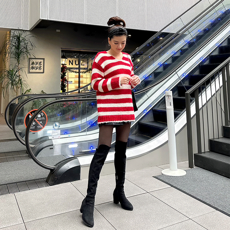 滾邊紅白條紋毛衣