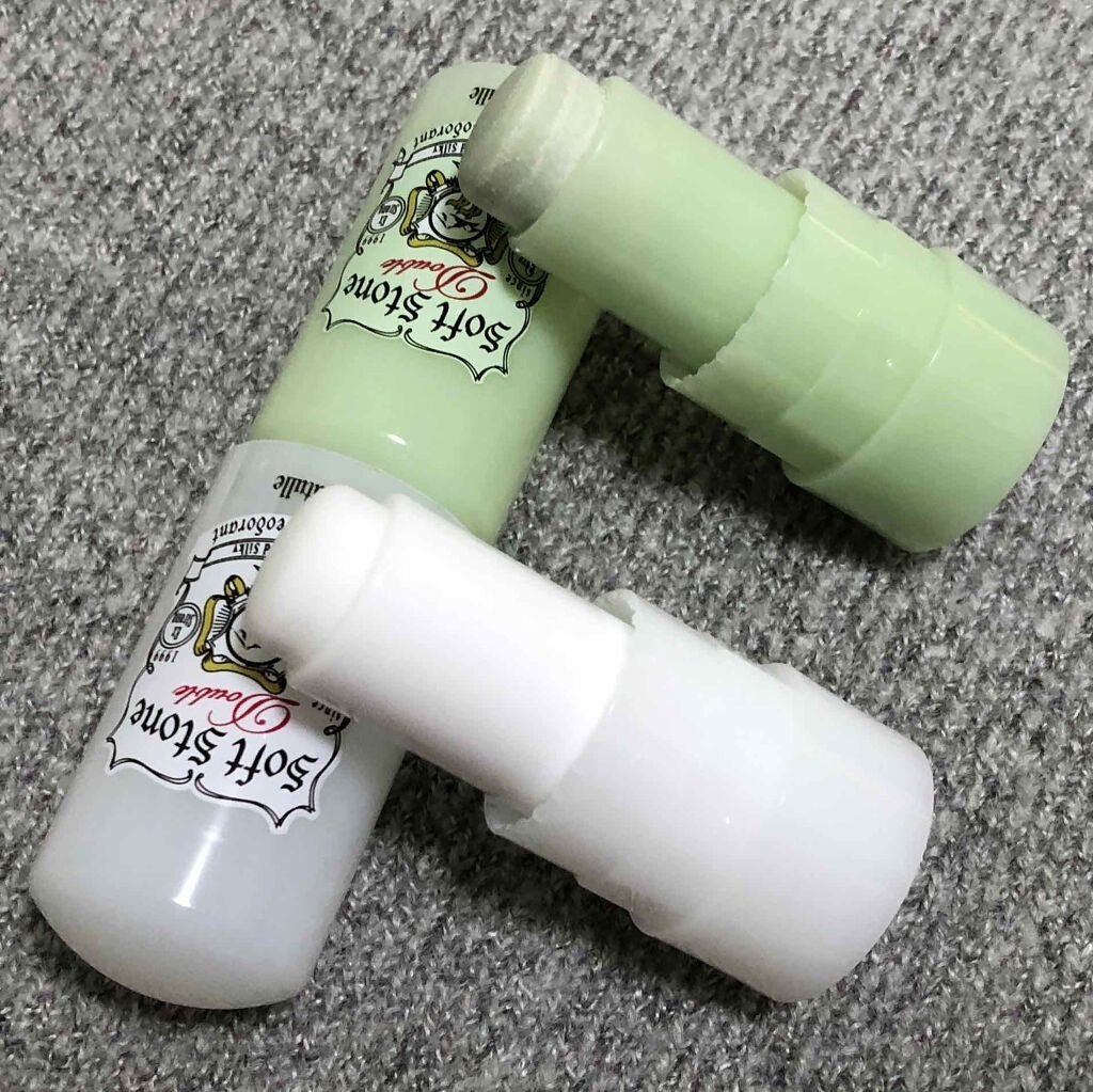 日本即時連線|Deonatulle 止汗消臭石 白/綠