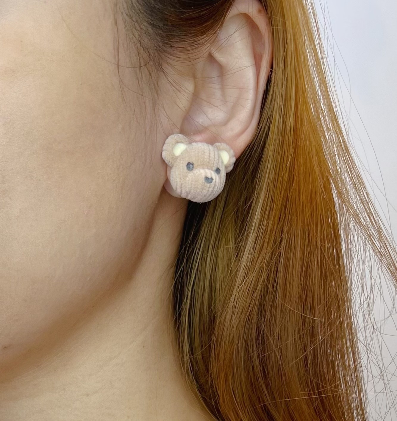 1206 BEAR BEAR PEARL TWO WAY EAR RING